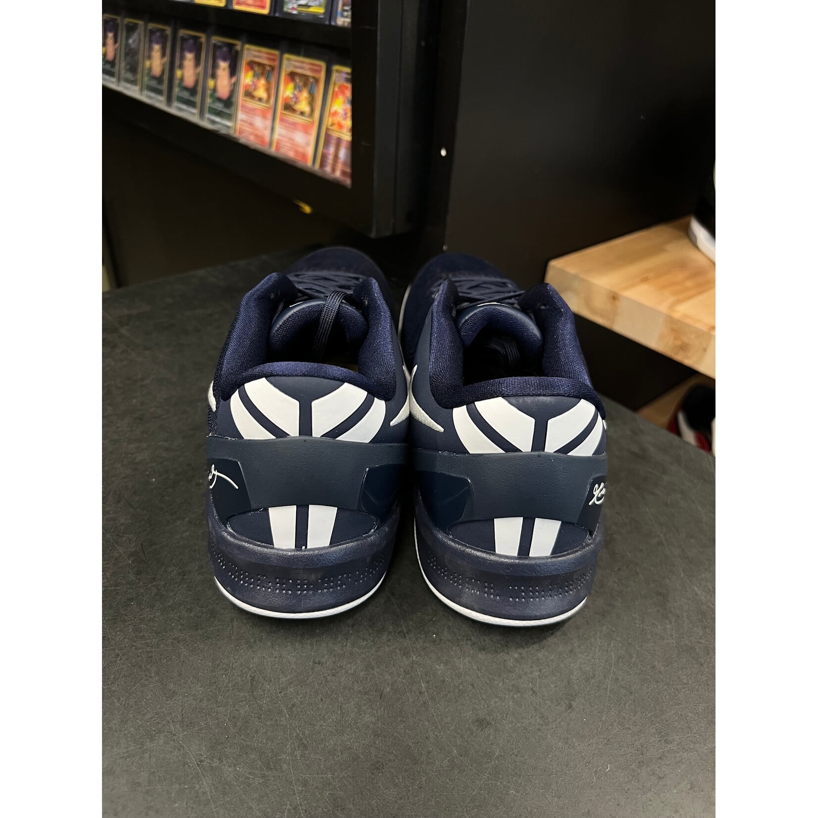 Nike Nike Kobe 8 Protro College Navy Size 9.5, PREOWNED