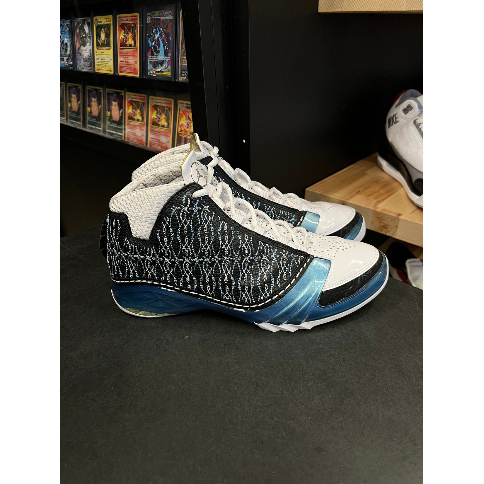 Jordan Jordan 23 UNC Size 10, PREOWNED