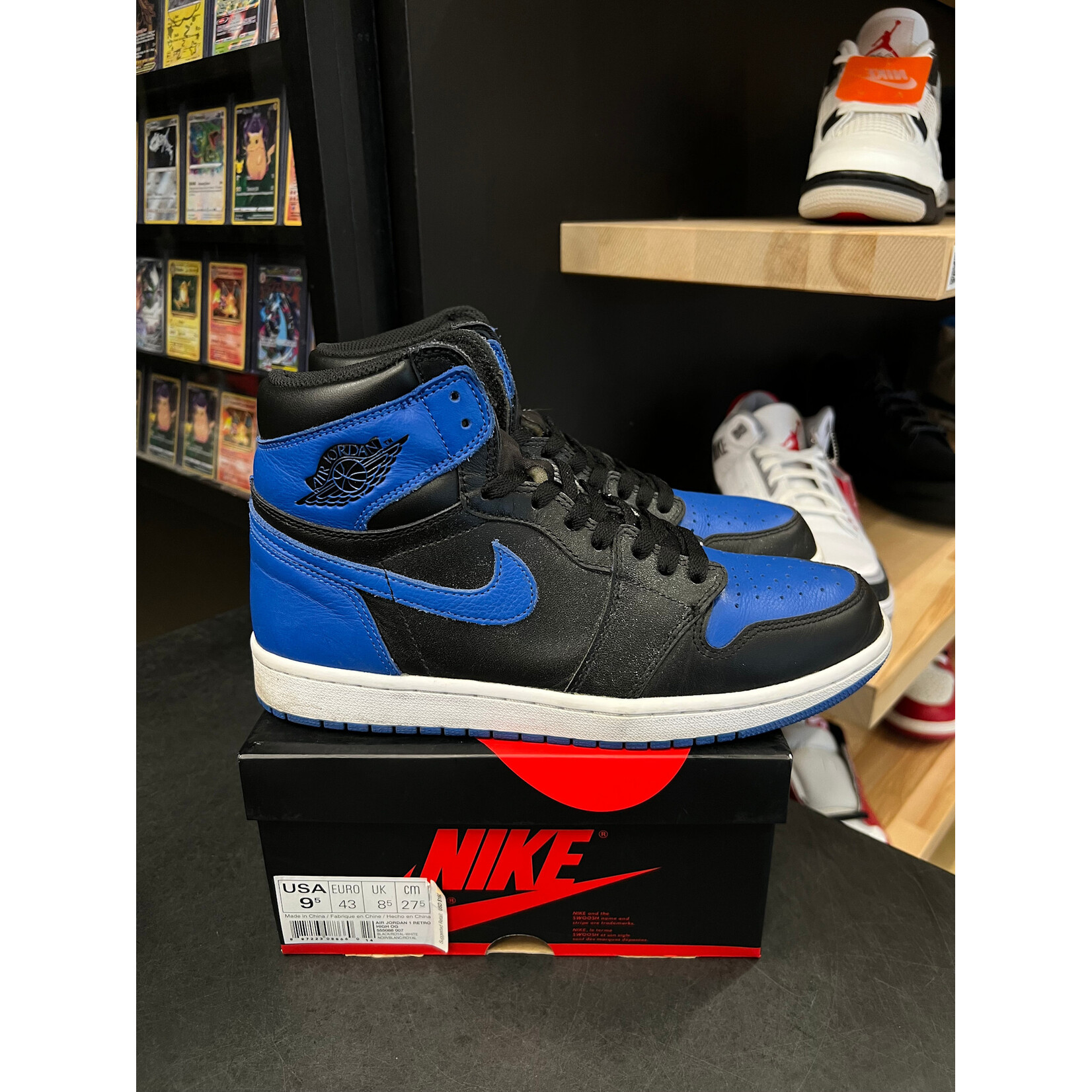 Jordan Jordan 1 Retro Royal (2017) Size 9.5, PREOWNED
