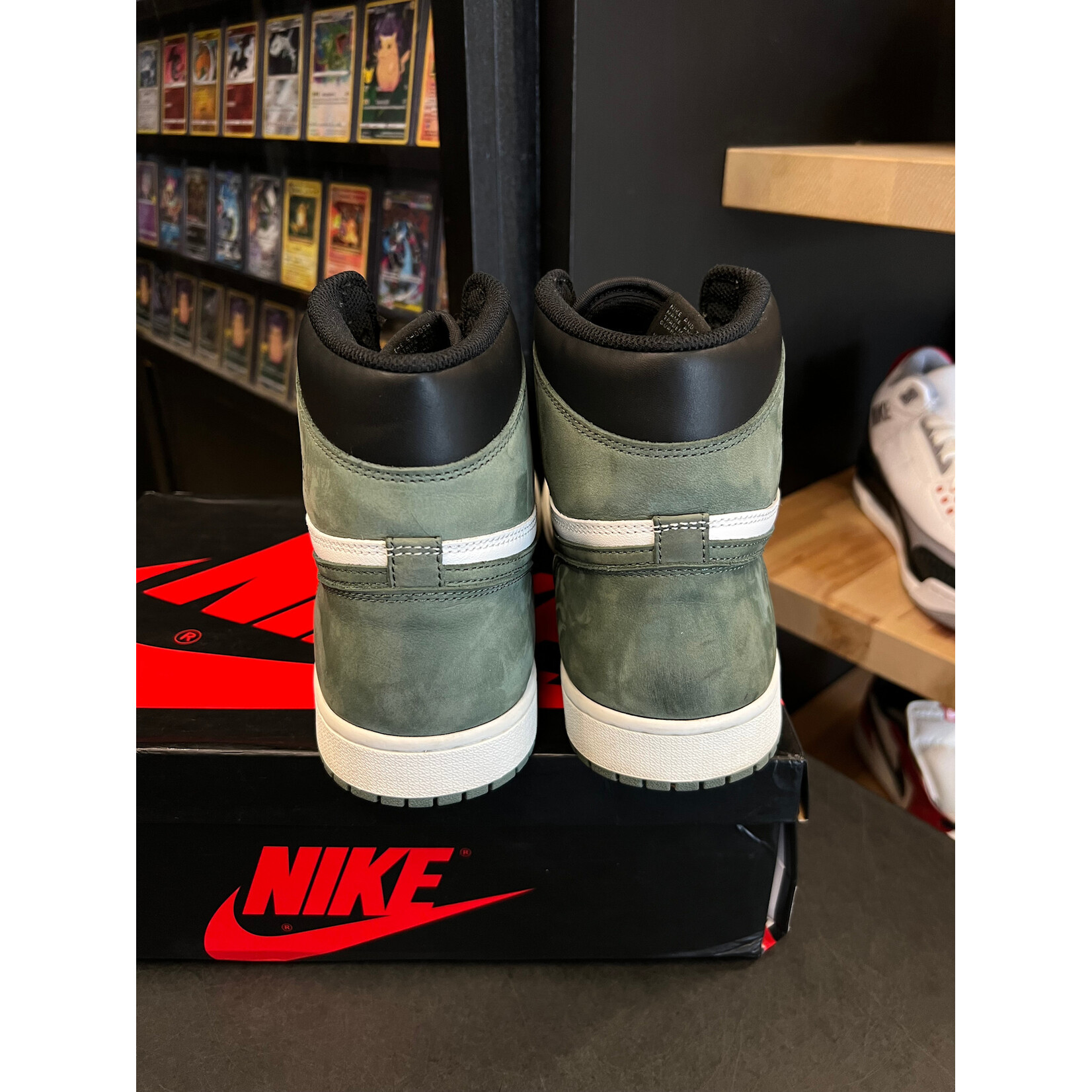 Jordan Jordan 1 Retro High Clay Green Size 11.5, PREOWNED