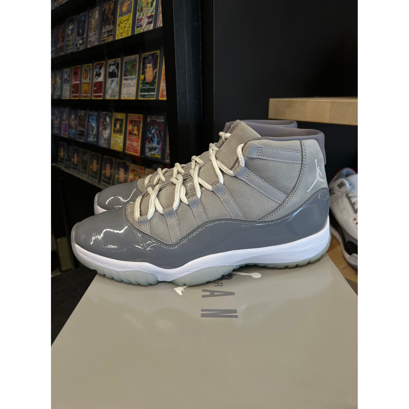 Jordan Jordan 11 Retro Cool Grey (2021) Size 11.5, PREOWNED