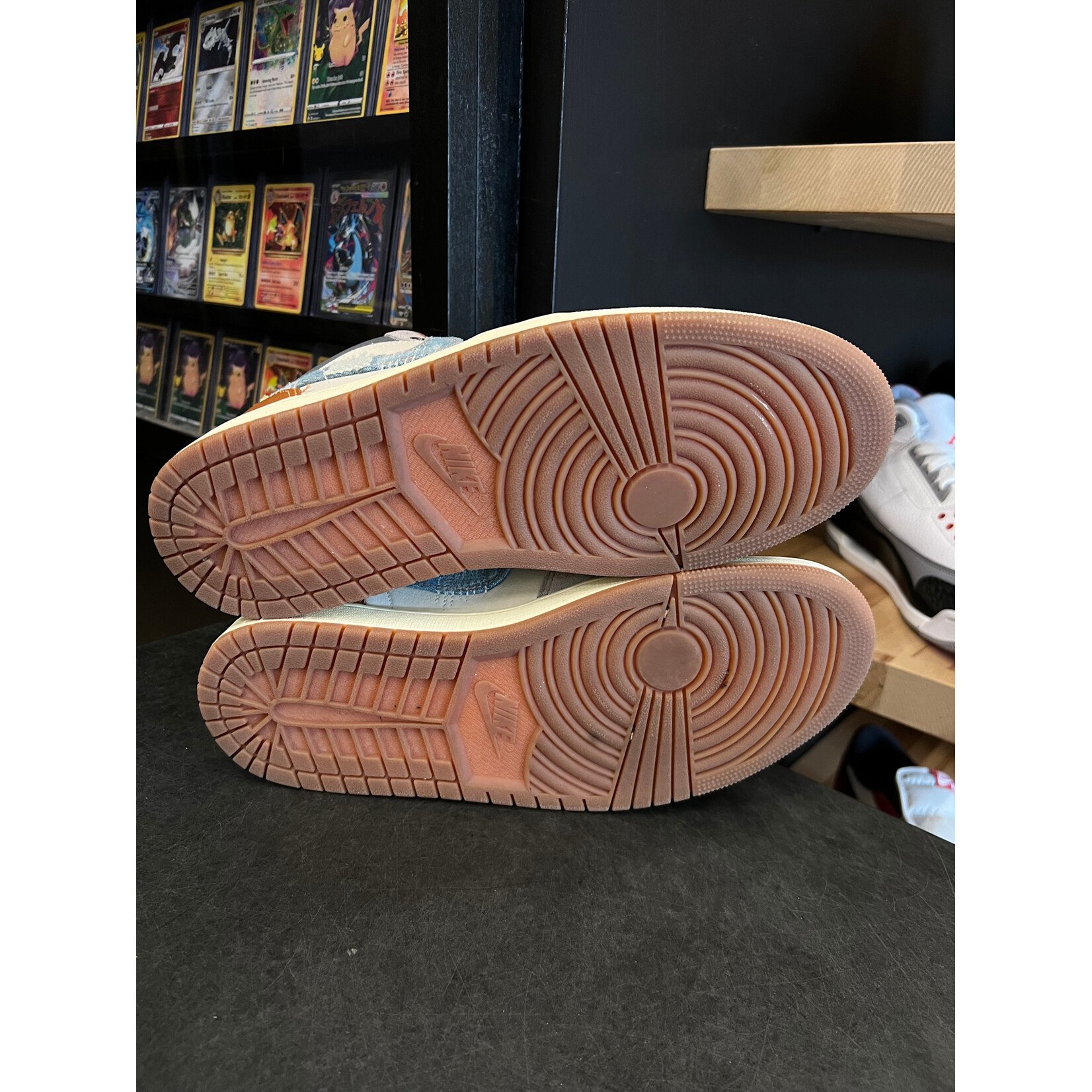 Jordan Jordan 1 Low SE Phantom Repaired Denim Swoosh Size 10.5, PREOWNED NO BOX