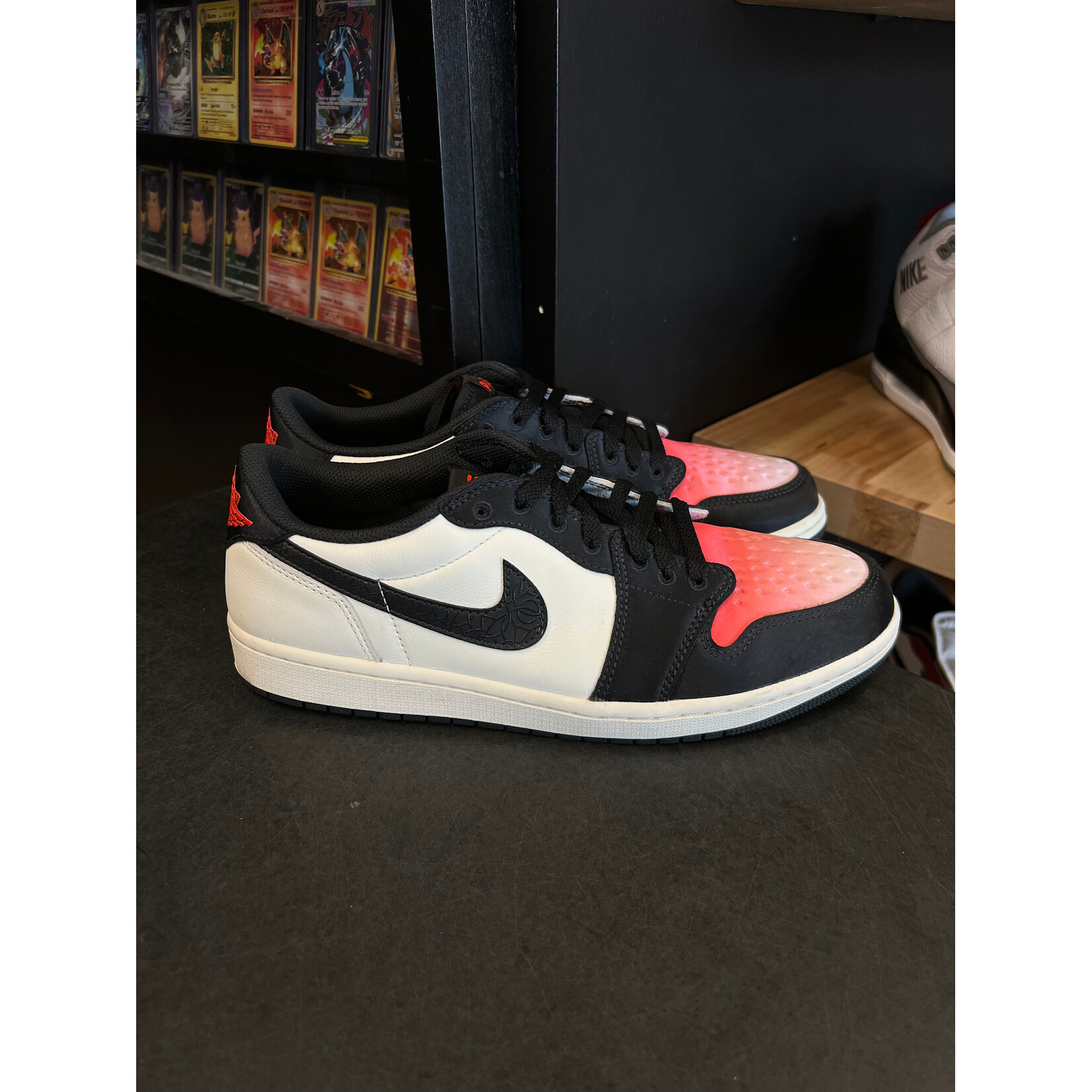 Jordan Jordan 1 Retro Low OG PSG Paris Saint-Germain Size 10.5, PREOWNED NO BOX