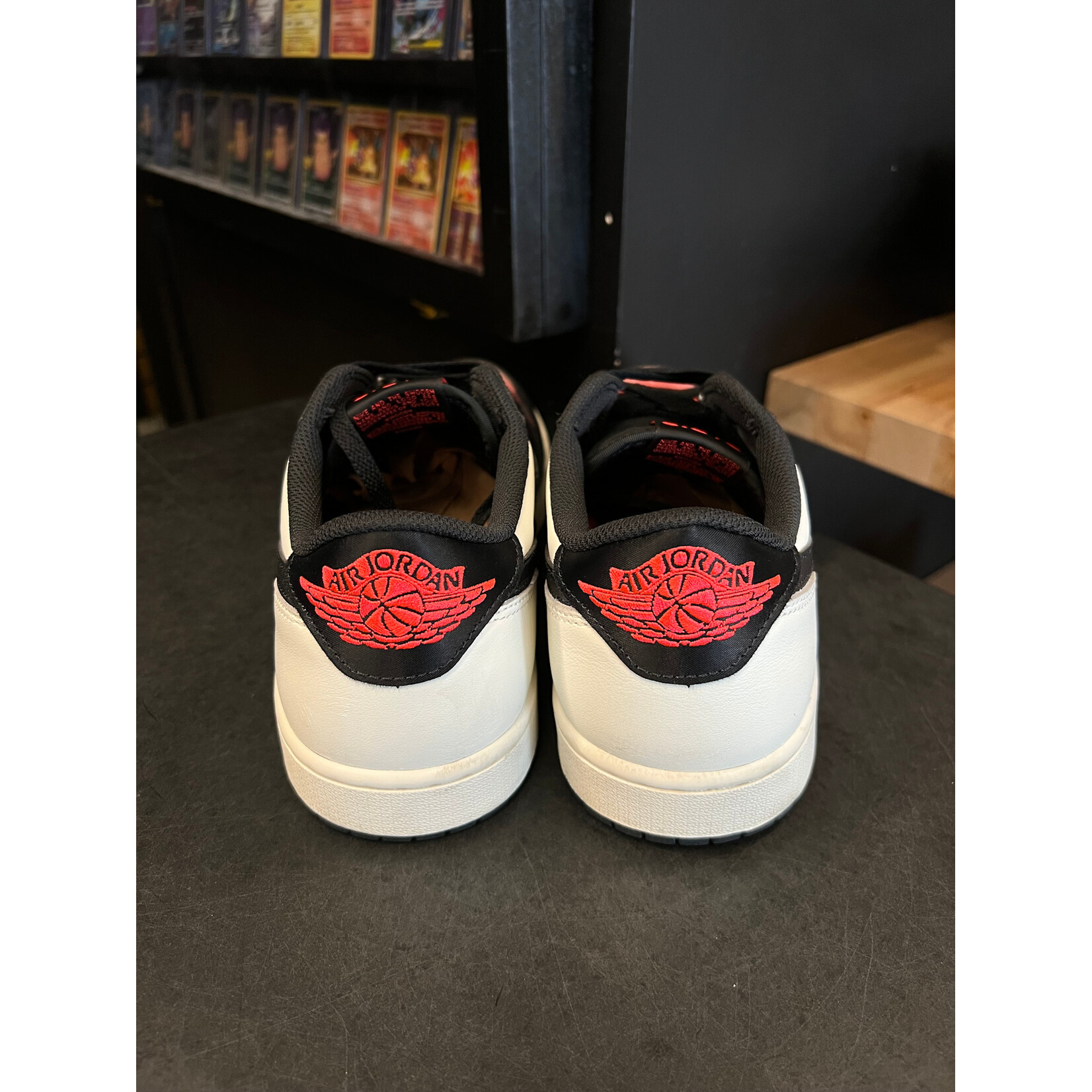 Jordan Jordan 1 Retro Low OG PSG Paris Saint-Germain Size 10.5, PREOWNED NO BOX