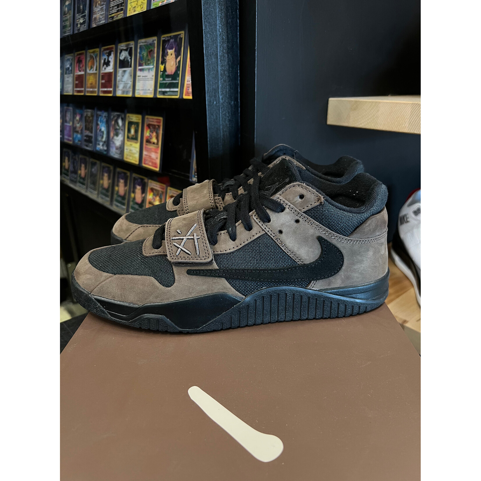 Jordan Jordan Jumpman Jack TR Travis Scott Dark Mocha Size 10.5, PREOWNED