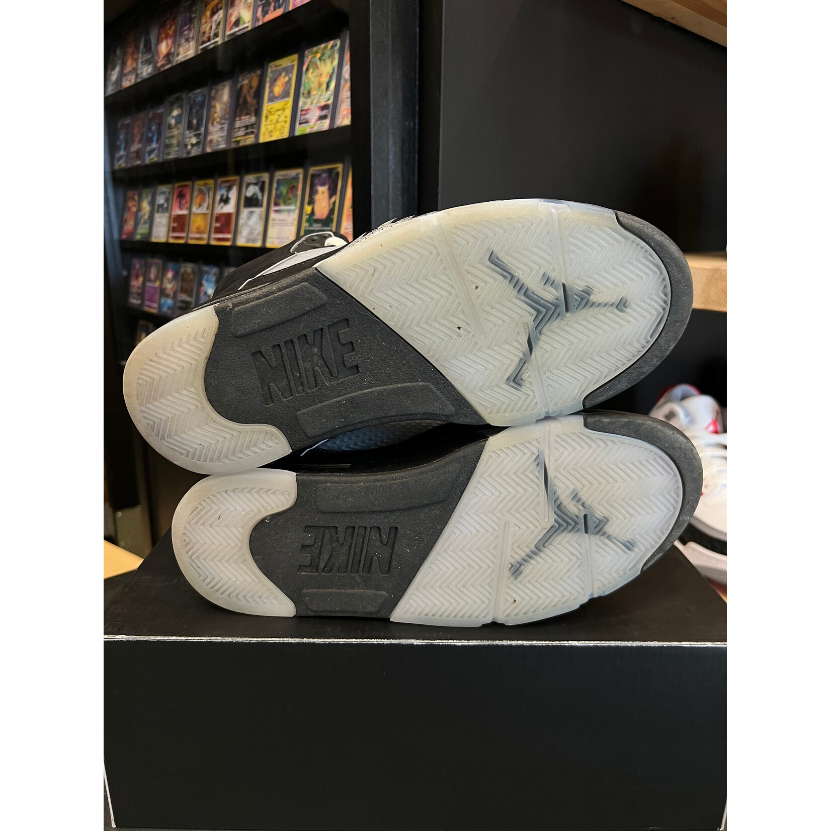 Jordan Jordan 5 Retro OG Black Metallic Reimagined Size 9, PREOWNED