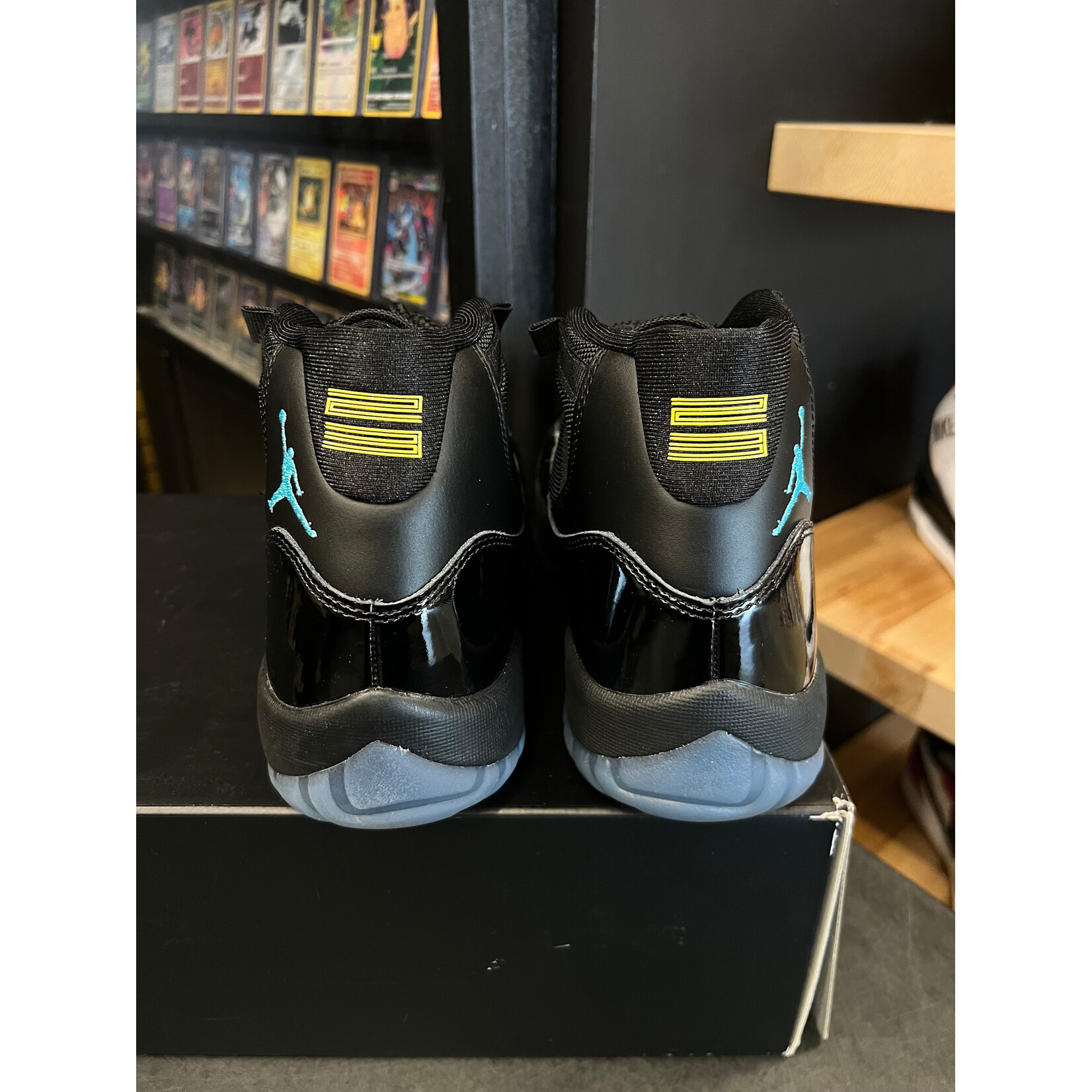 Jordan Jordan 11 Retro Gamma Blue (2025) Size 8.5, PREOWNED