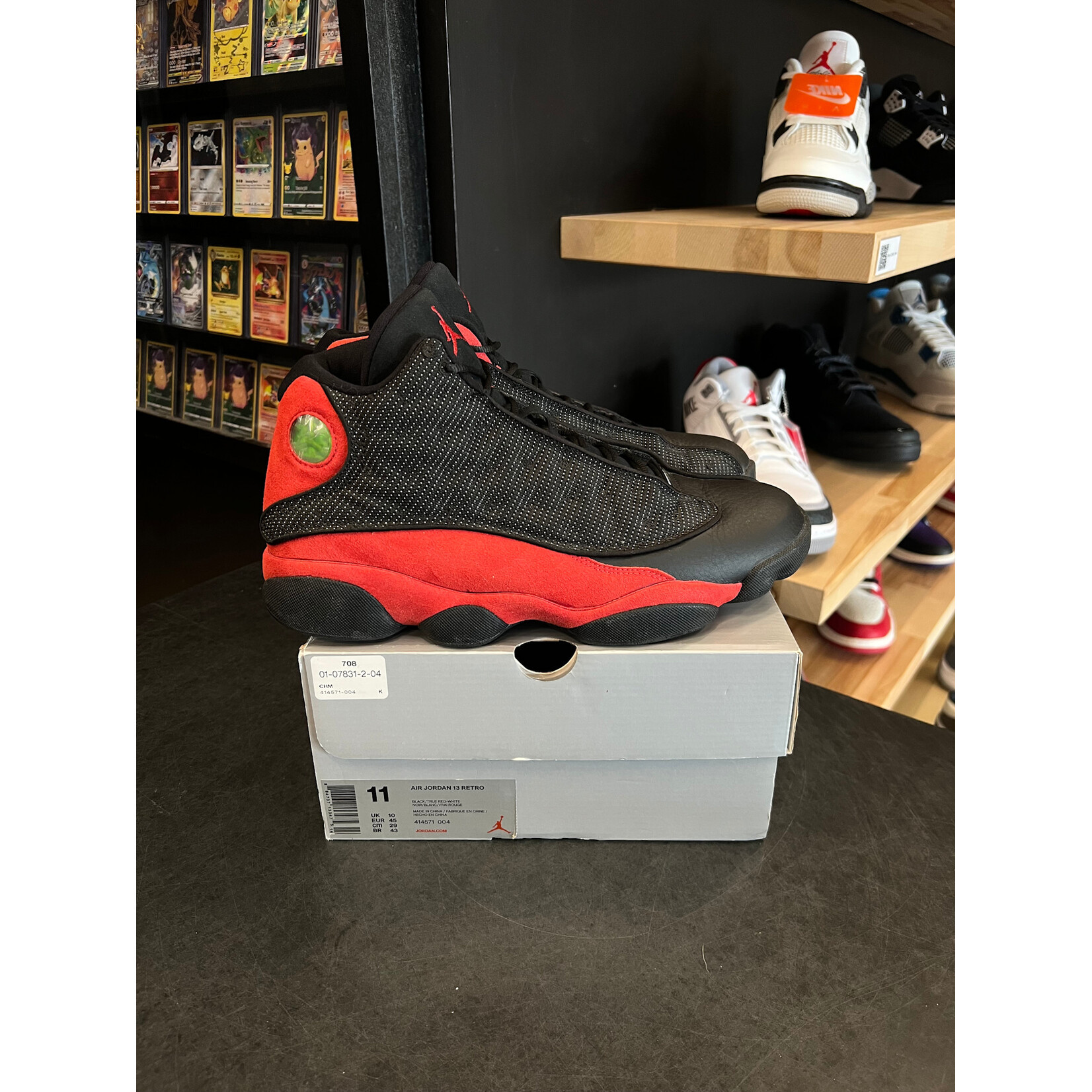 Jordan Jordan 13 Retro Bred (2017) Size 11, PREOWNED