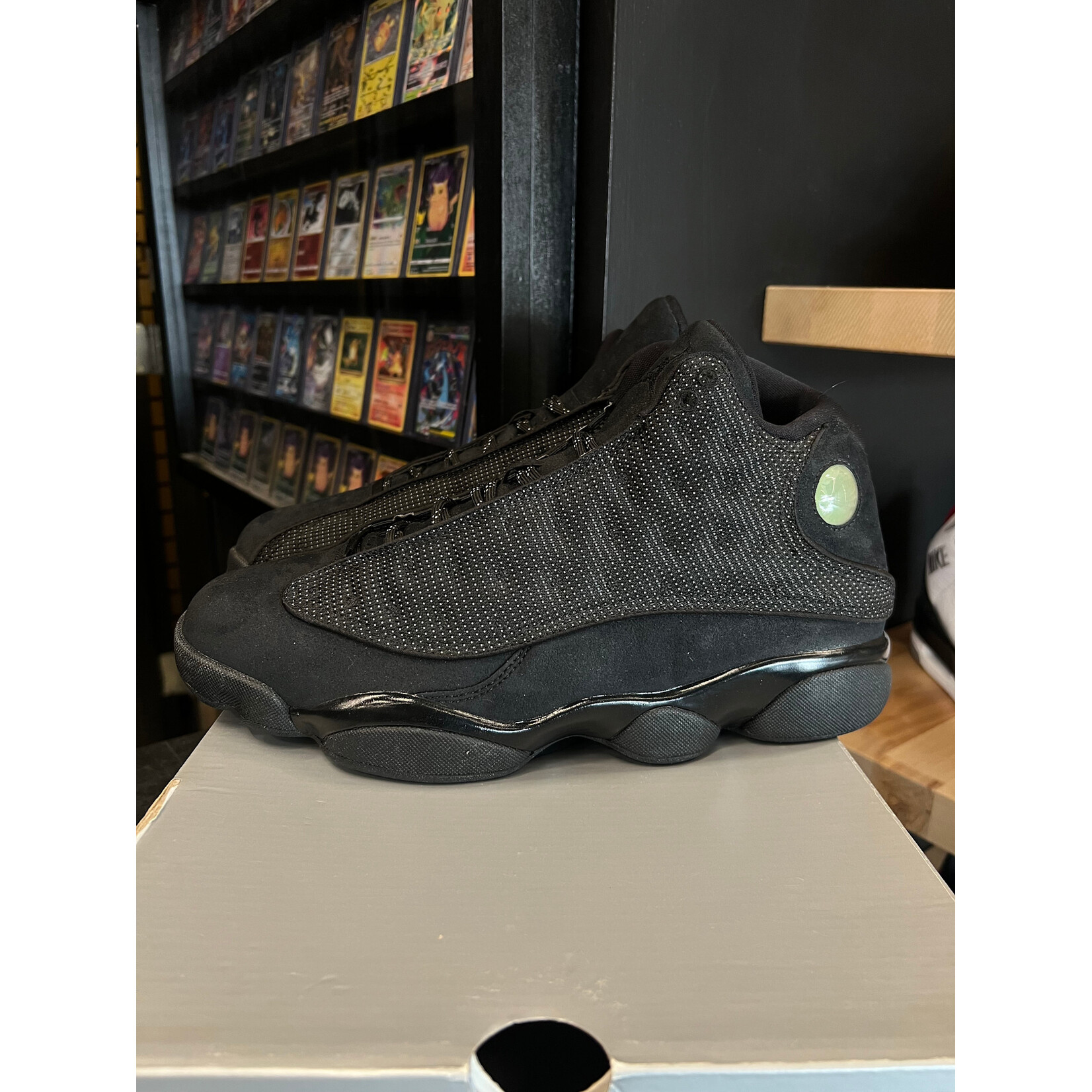 Jordan Jordan 13 Retro Black Cat Size 11, PREOWNED