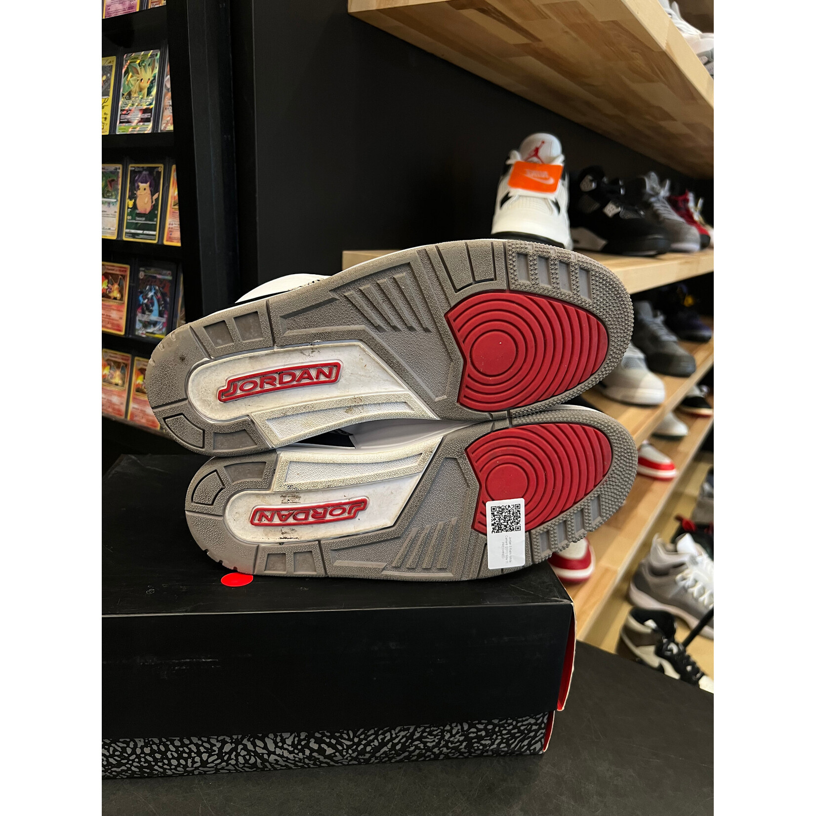 Jordan Jordan 3 Retro White Cement (2011) Size 11, PREOWNED