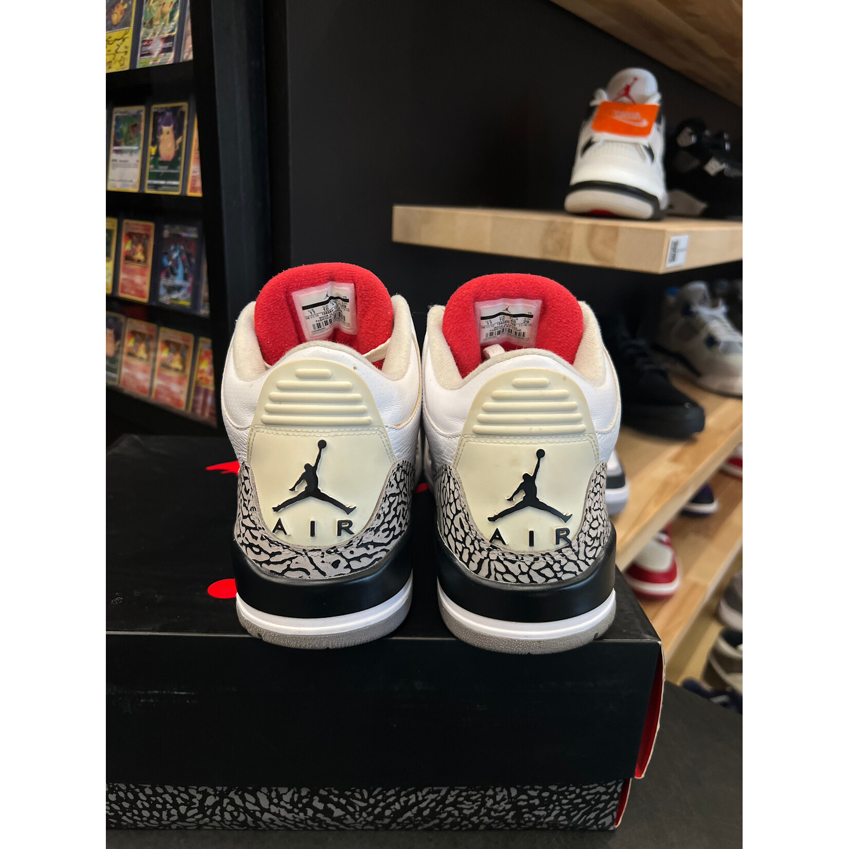 Jordan Jordan 3 Retro White Cement (2011) Size 11, PREOWNED