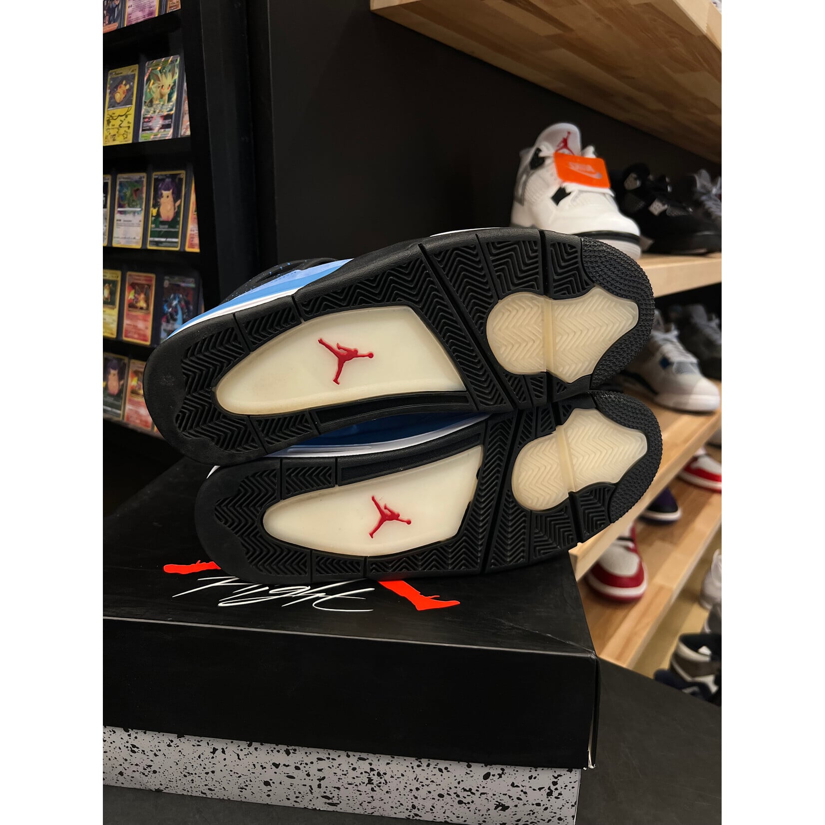 Jordan Jordan 4 Retro Travis Scott Cactus Jack Size 12, PREOWNED