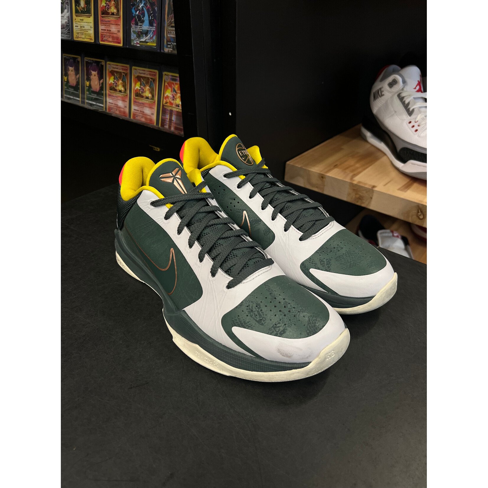 Nike Nike Kobe 5 Protro EYBL Girls (2020) Size 10.5, PREOWNED