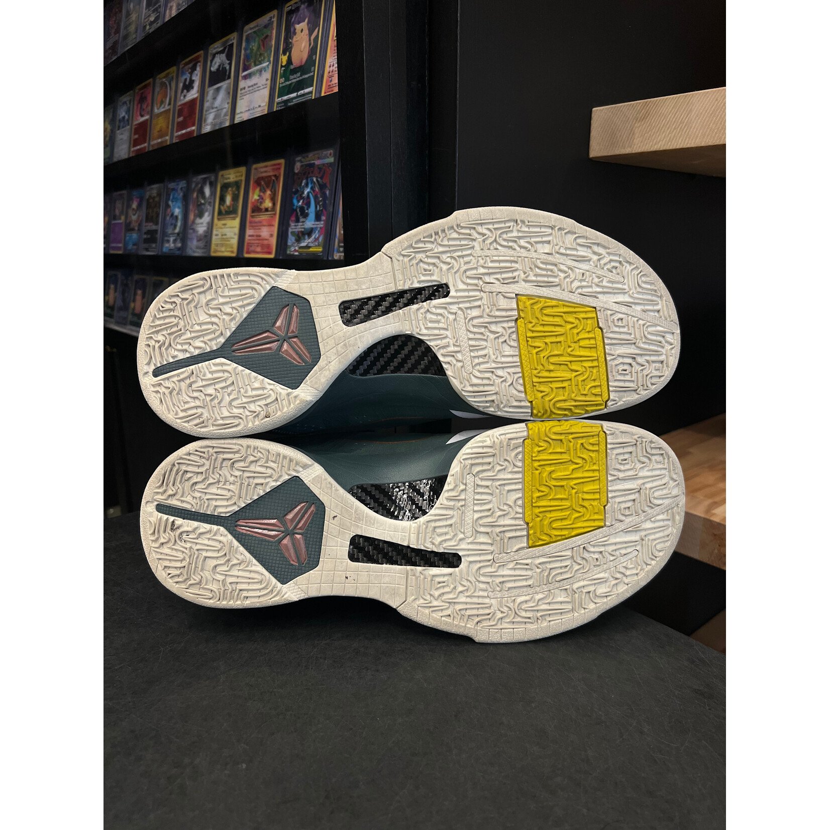 Nike Nike Kobe 5 Protro EYBL Girls (2020) Size 10.5, PREOWNED