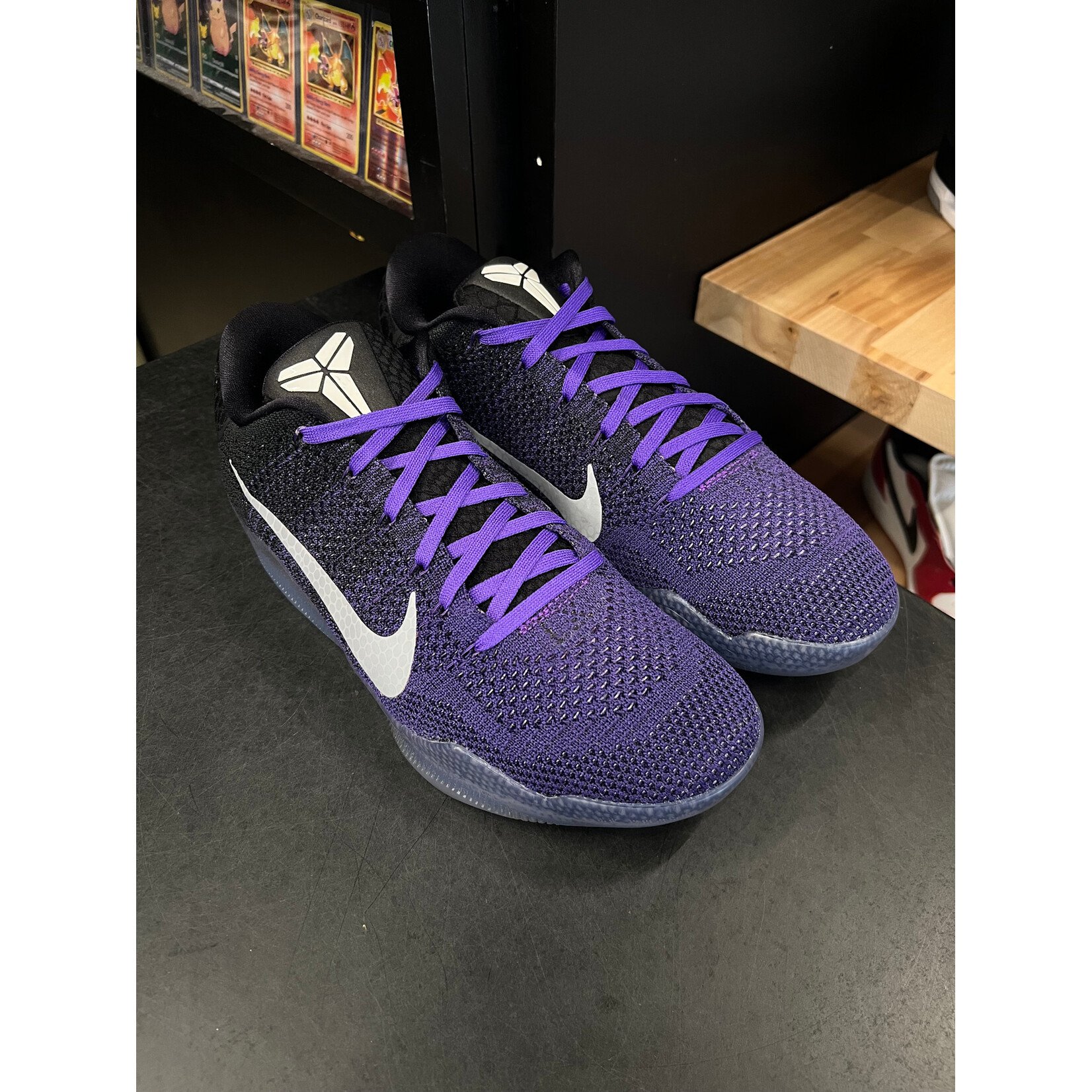 Nike Nike Kobe 11 Elite Low Eulogy Hyper Grape Size 10, PREOWNED