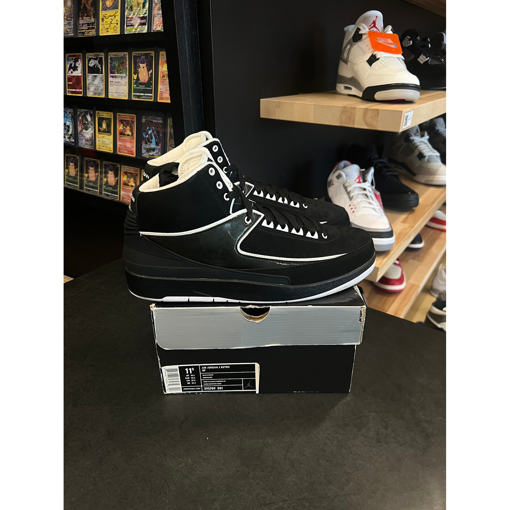 Jordan Jordan 2 Retro QF Black White Size 11.5, PREOWNED