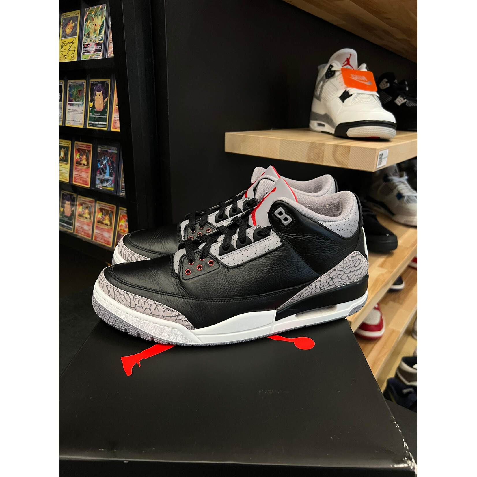 Jordan Jordan 3 Retro OG Black Cement (2024) Size 13, PREOWNED