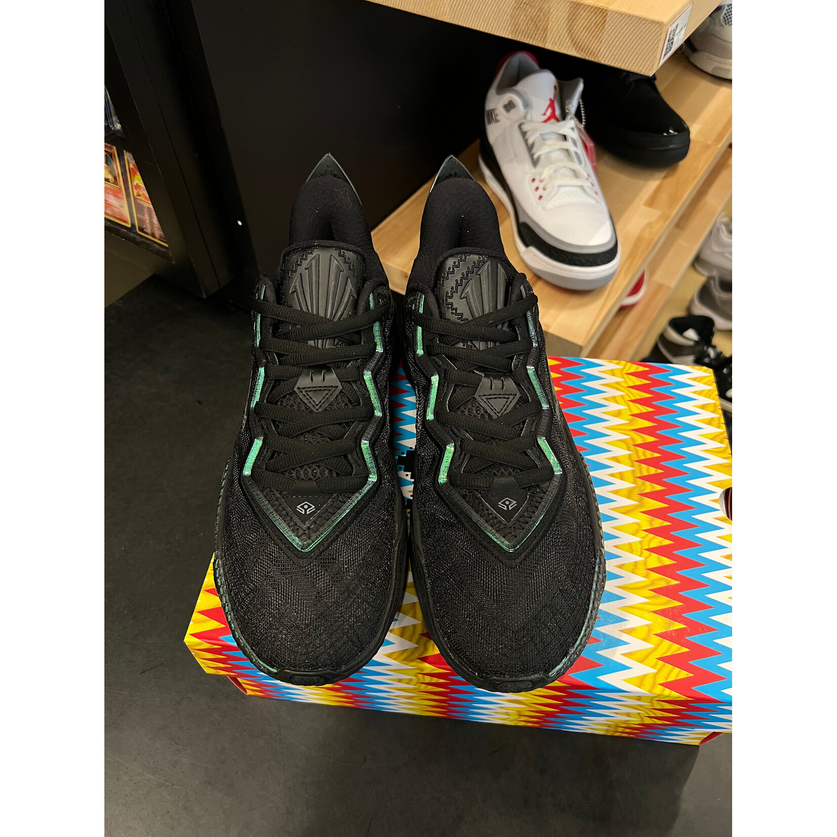 Anta Anta Kai 2 Triple Black Size 9.5, PREOWNED