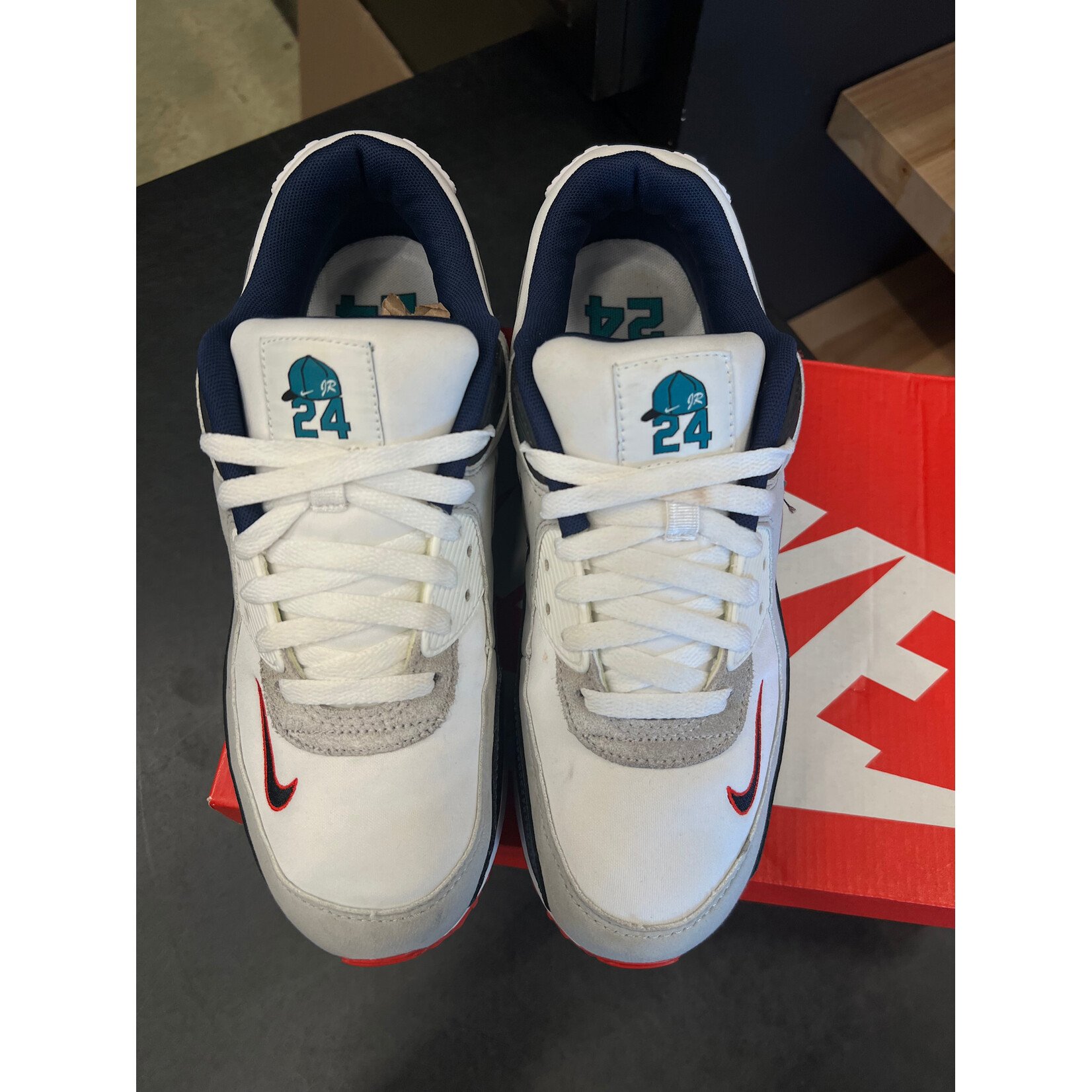 Nike Nike Air Max 90 Griffey Swingman Size 9.5, PREOWNED