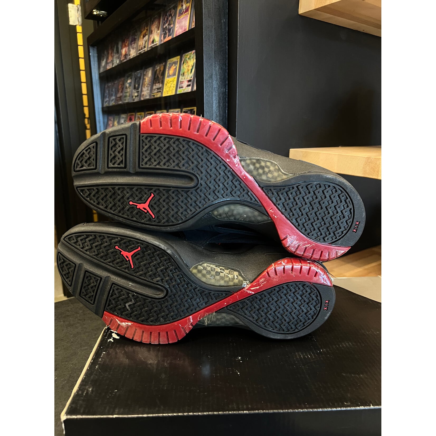 Jordan Jordan 19 OG Bred (2004) Size 10.5, DS BRAND NEW