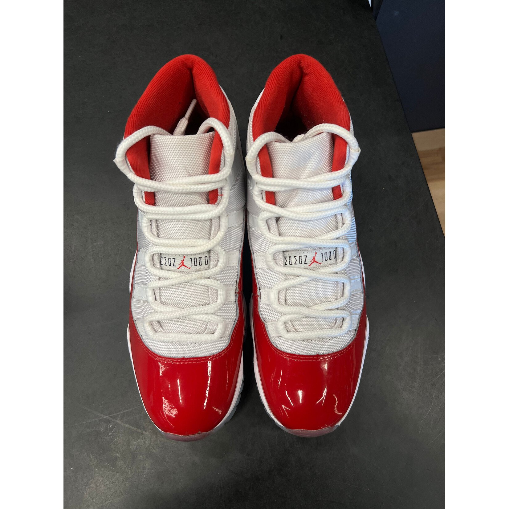 Jordan Jordan 11 Retro Cherry (2022) Size 10, PREOWNED NO BOX