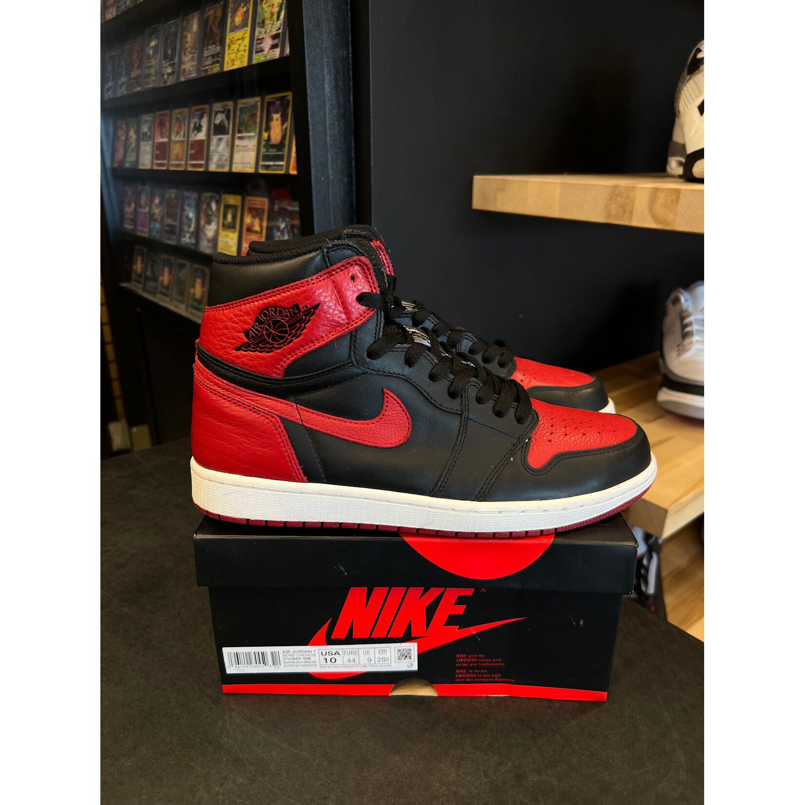 Jordan Jordan 1 Retro High Bred Banned (2016) Size 10, PREOWNED
