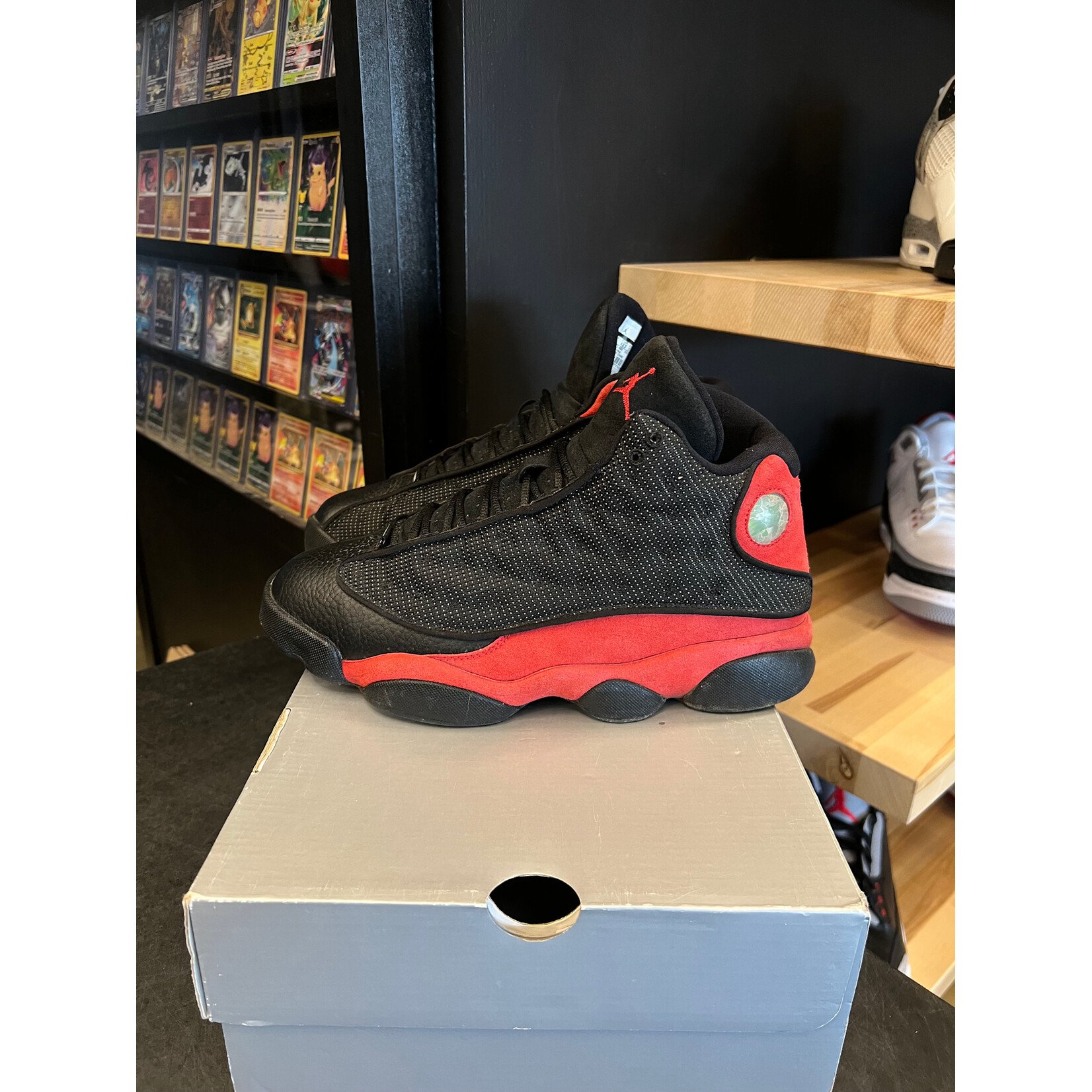 Jordan Jordan 13 Retro Bred (2017) Size 9, PREOWNED