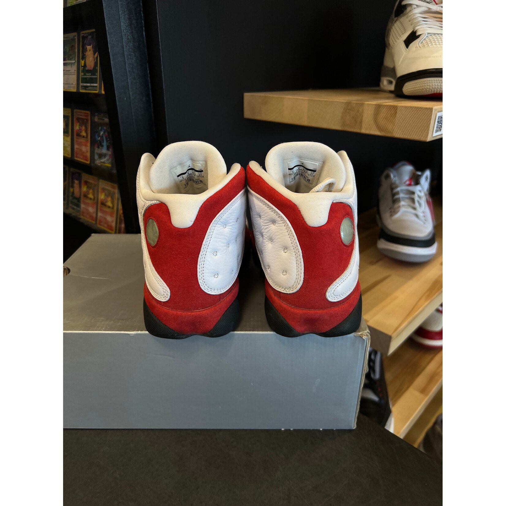 Jordan Jordan 13 Retro OG Chicago (2017) Size 9, PREOWNED