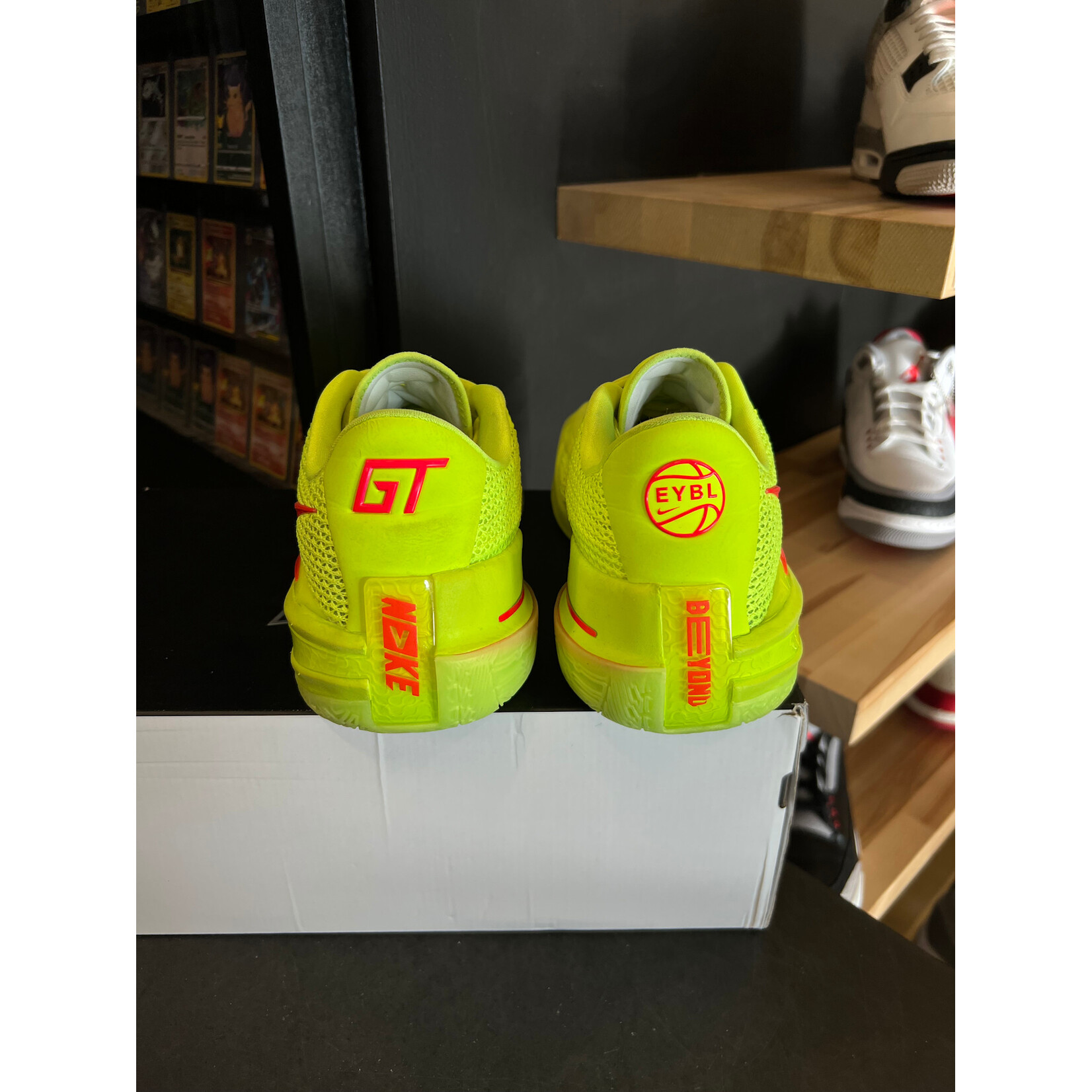 Nike Nike Air Zoom GT Cut EYBL Volt Size 13, PREOWNED