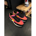 Nike Nike Waffle One Active Fuchsia (Women's) Size 9W, PREOWNED