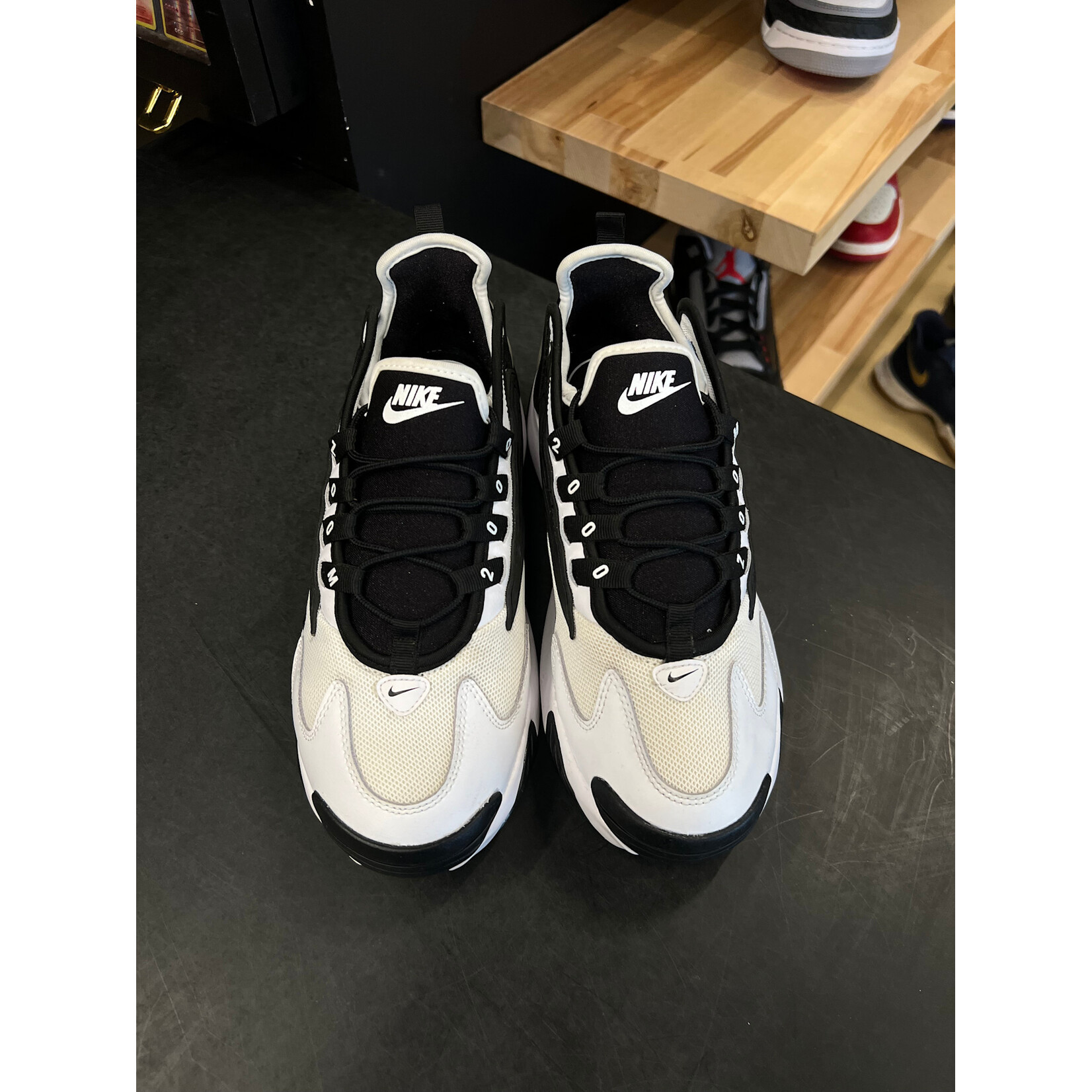Nike Nike Zoom 2K White Black Size 7.5, PREOWNED