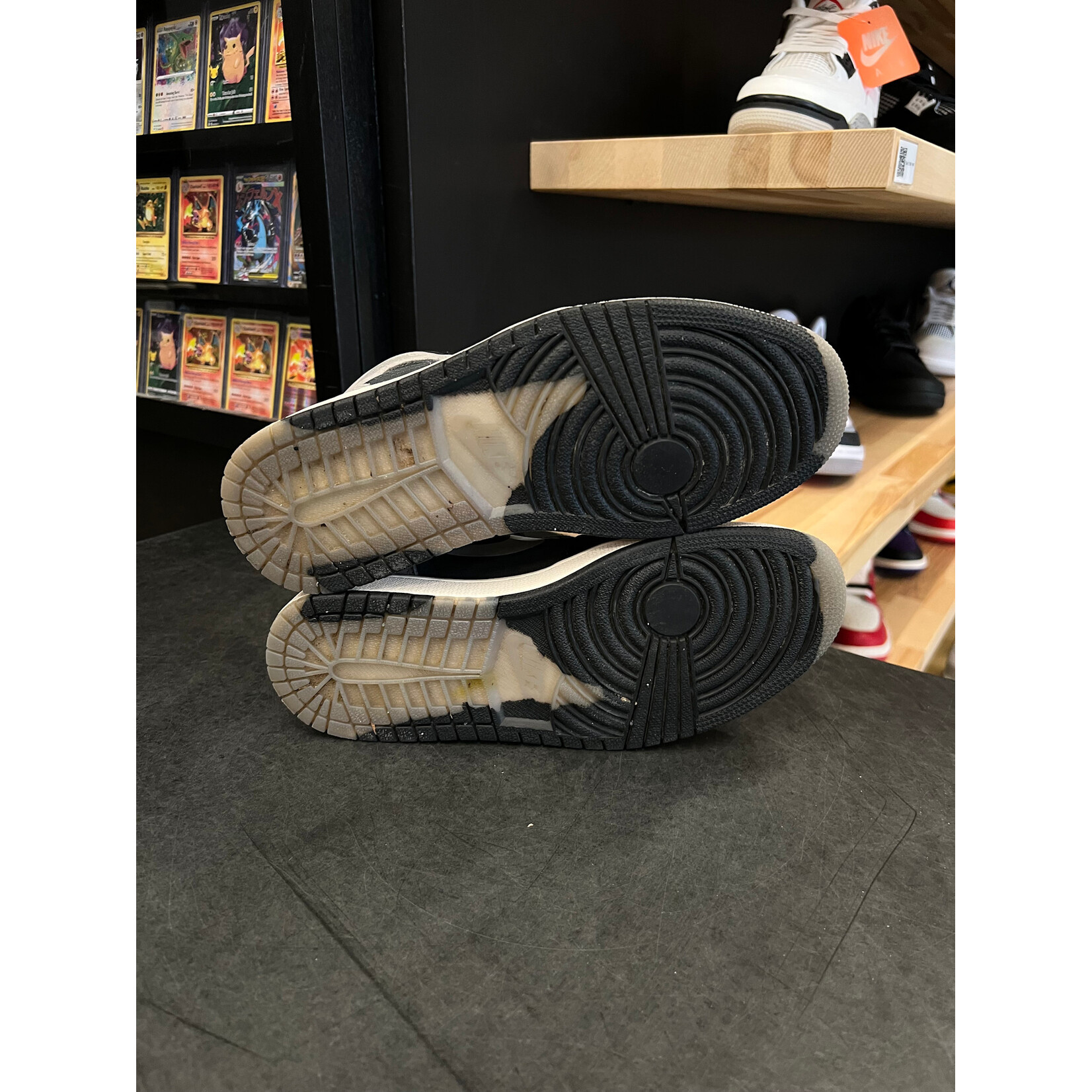 Jordan Jordan 1 Retro High Element Gore-Tex Black Particle Grey Size 7.5, PREOWNED