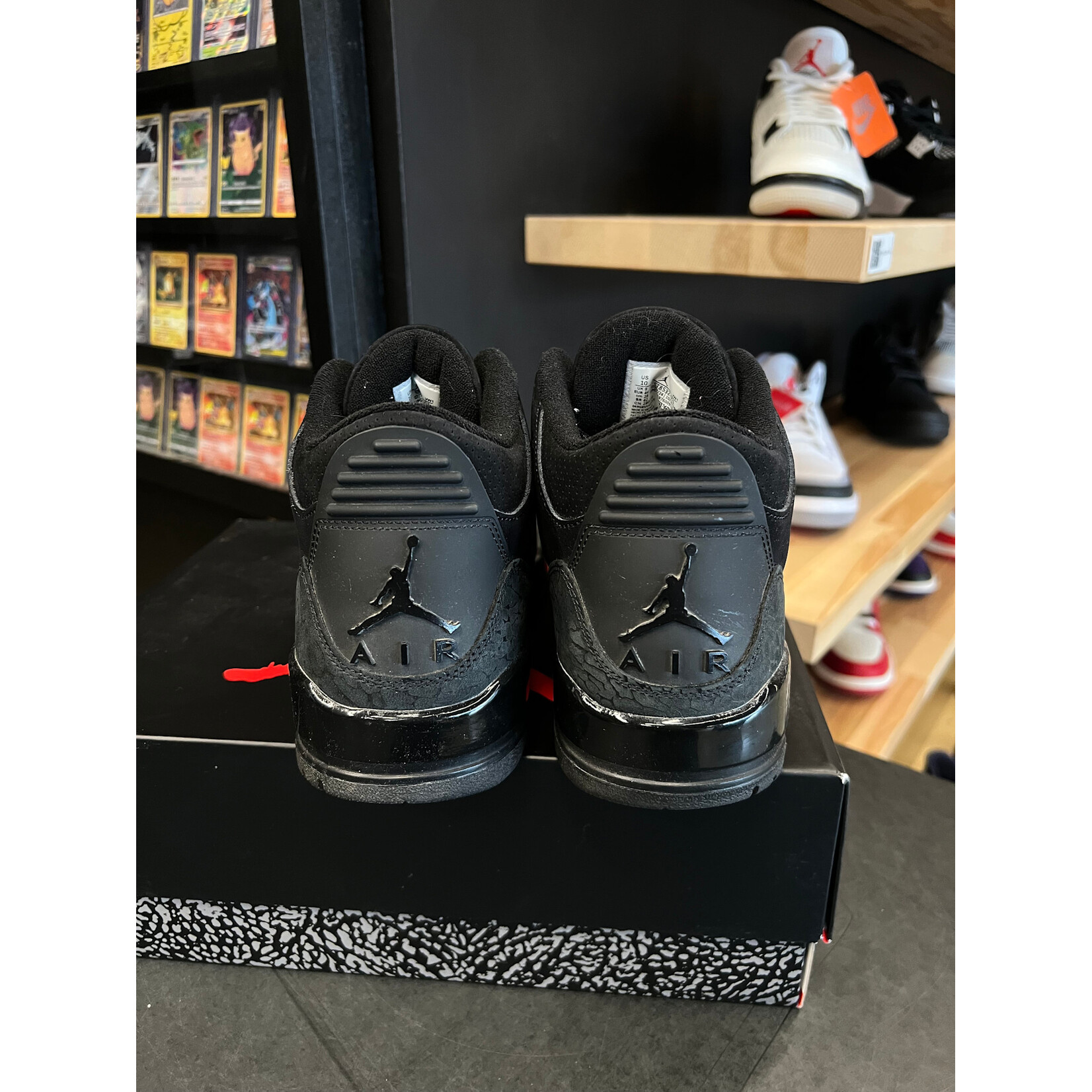 Jordan Jordan 3 Retro Black Cat (2025) Size 10, PREOWNED