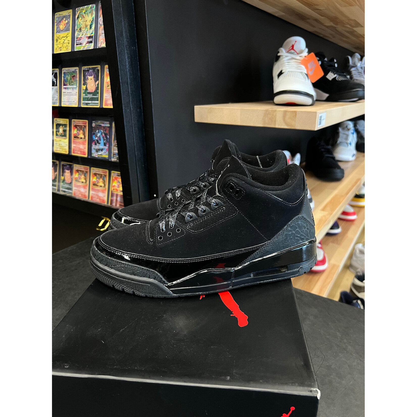 Jordan Jordan 3 Retro Black Cat (2025) Size 10, PREOWNED