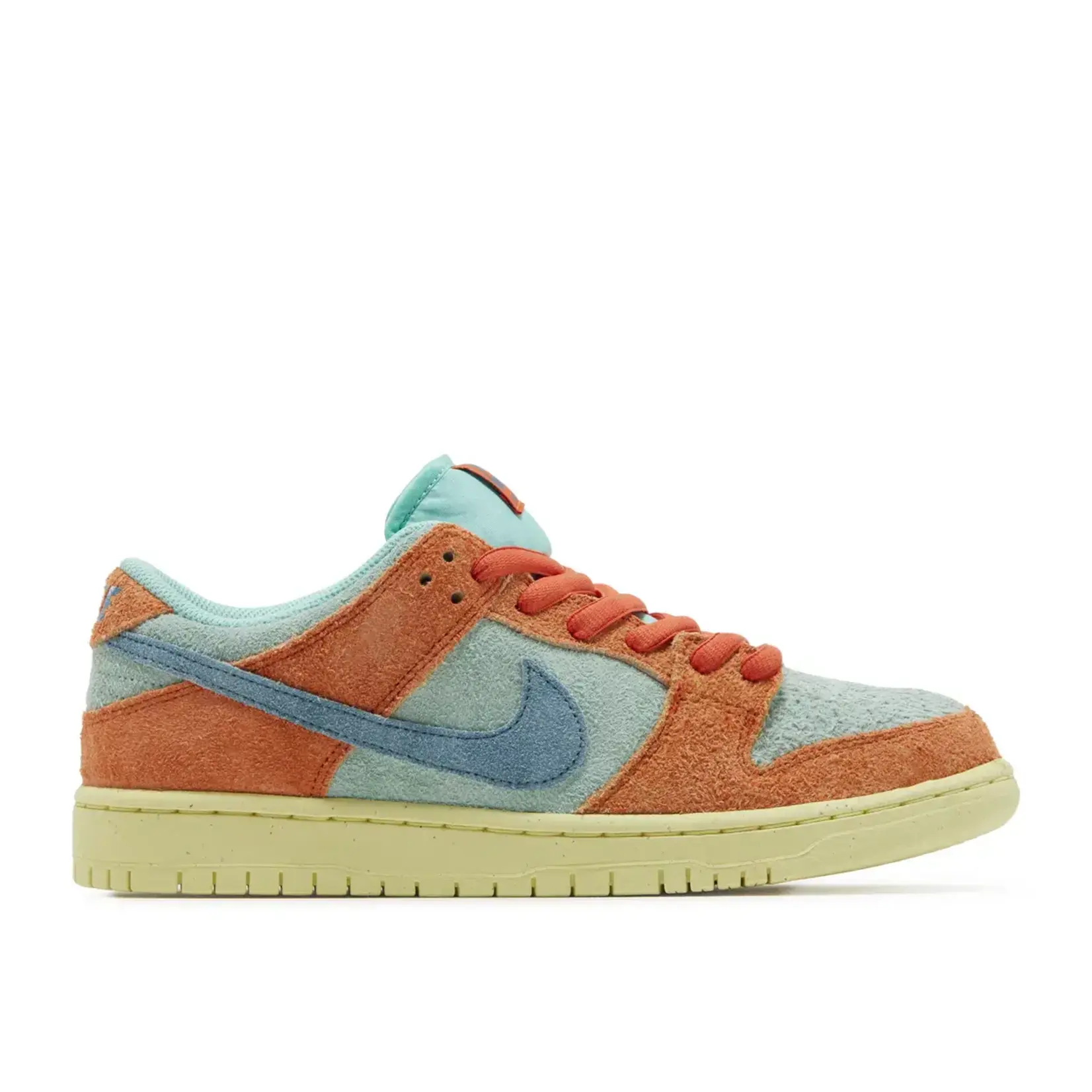 Nike Nike SB Dunk Low Orange Emerald Rise Size 8.5, DS BRAND NEW