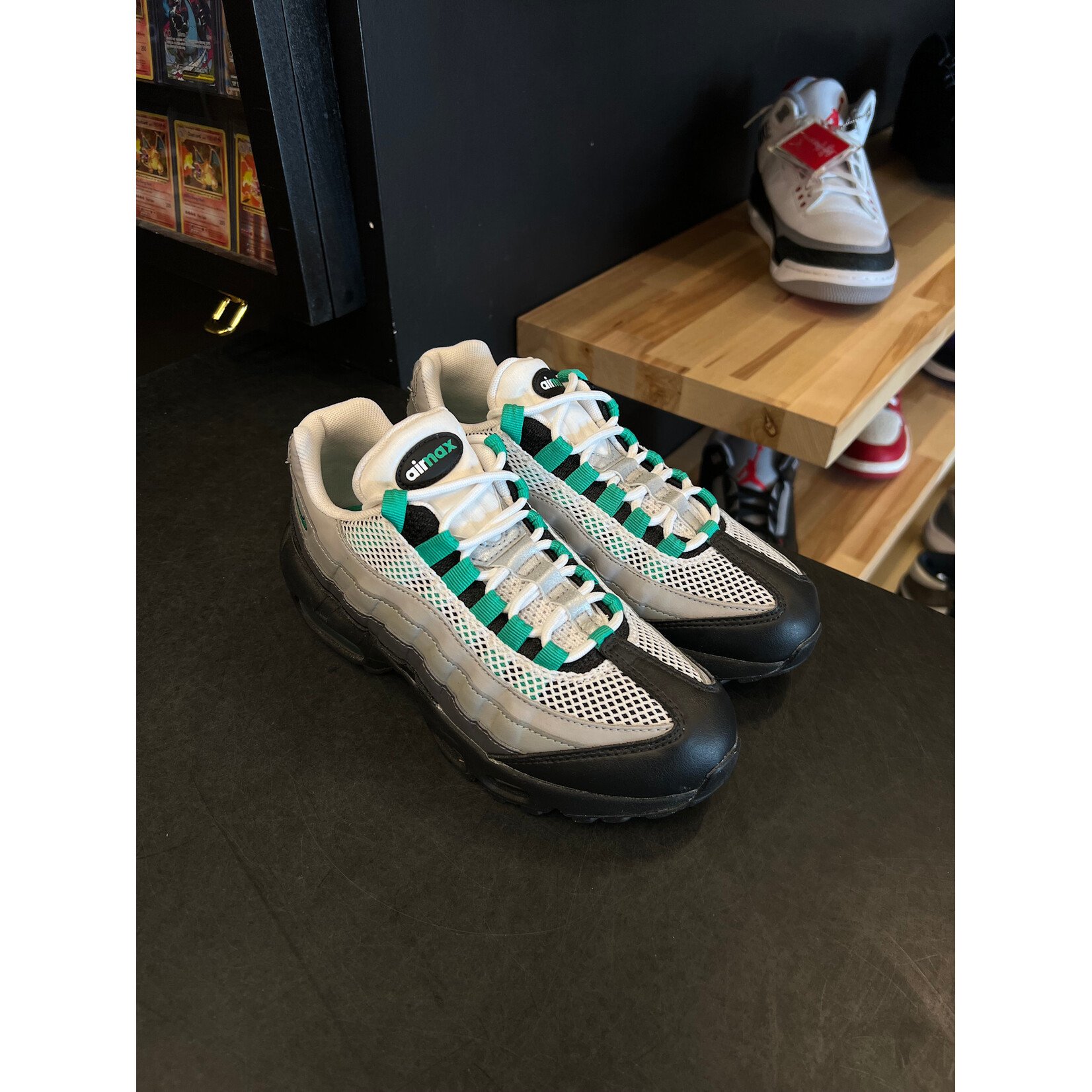 Nike Nike Air Max 95 Black Stadium Green (Women's) Size 6.5W, PREOWNED