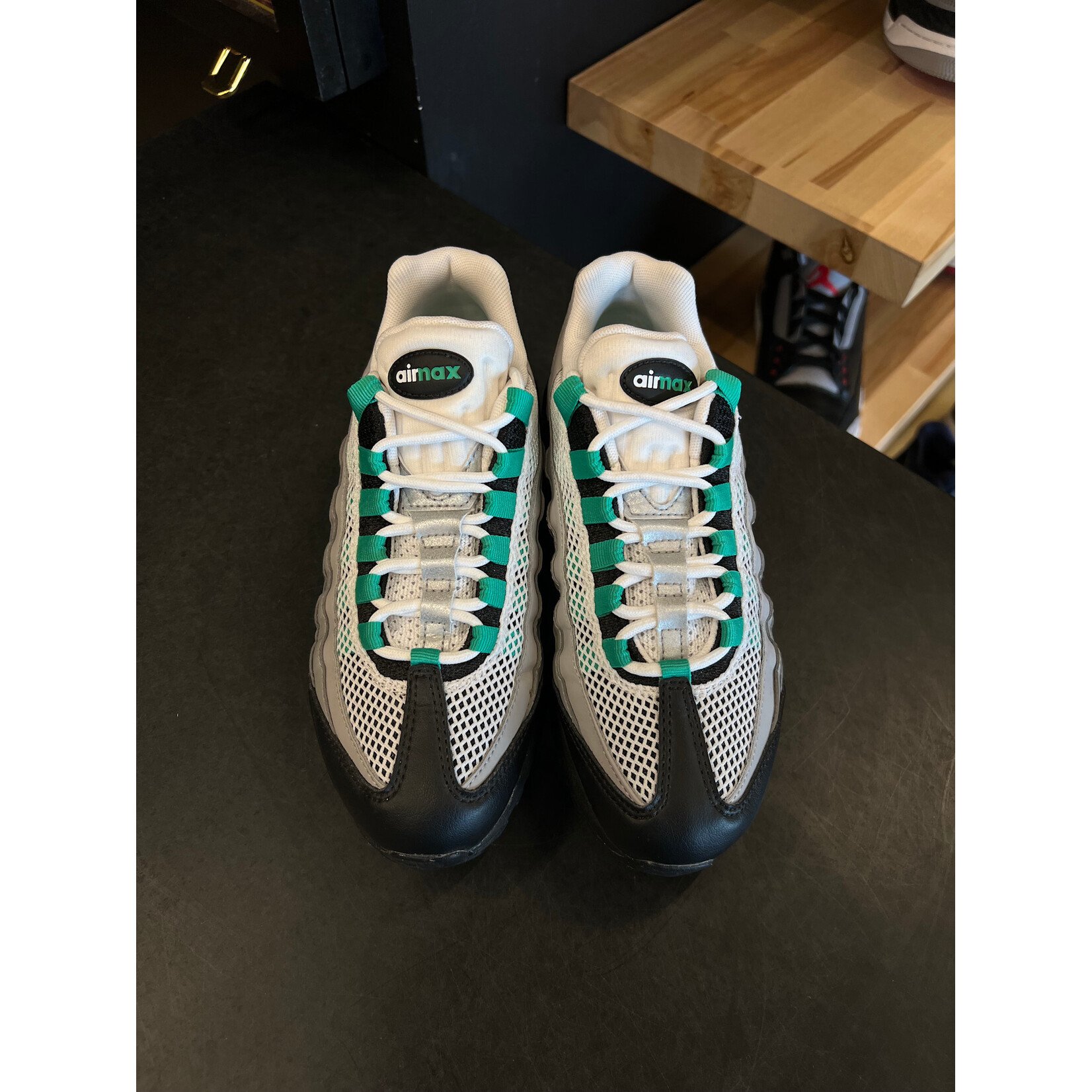 Nike Nike Air Max 95 Black Stadium Green (Women's) Size 6.5W, PREOWNED