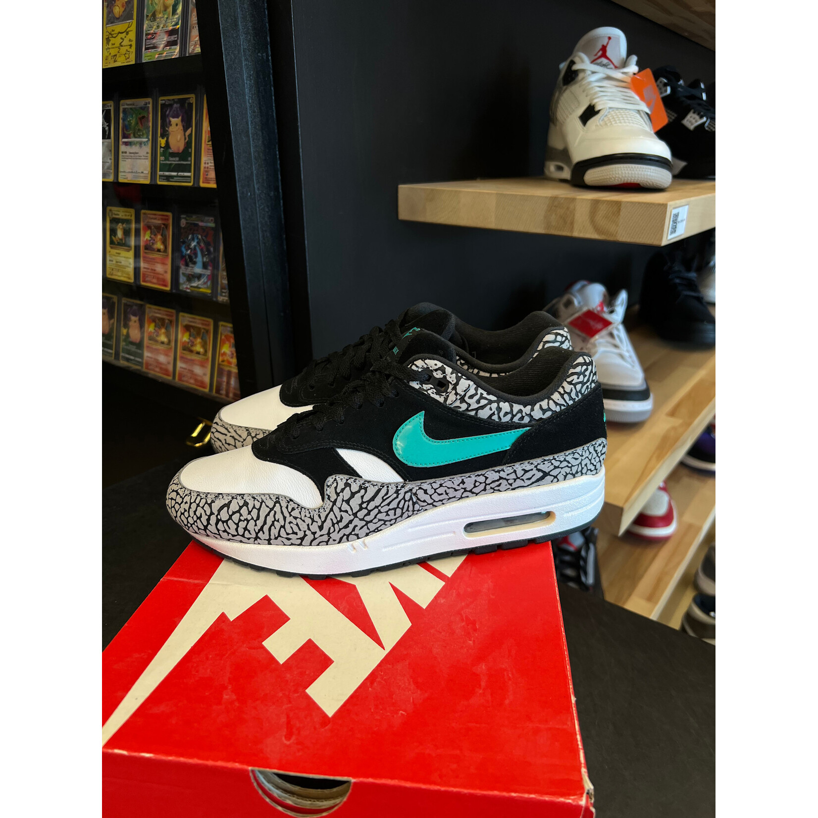 Nike Nike Air Max 1 atmos Elephant (2017) Size 9, PREOWNED