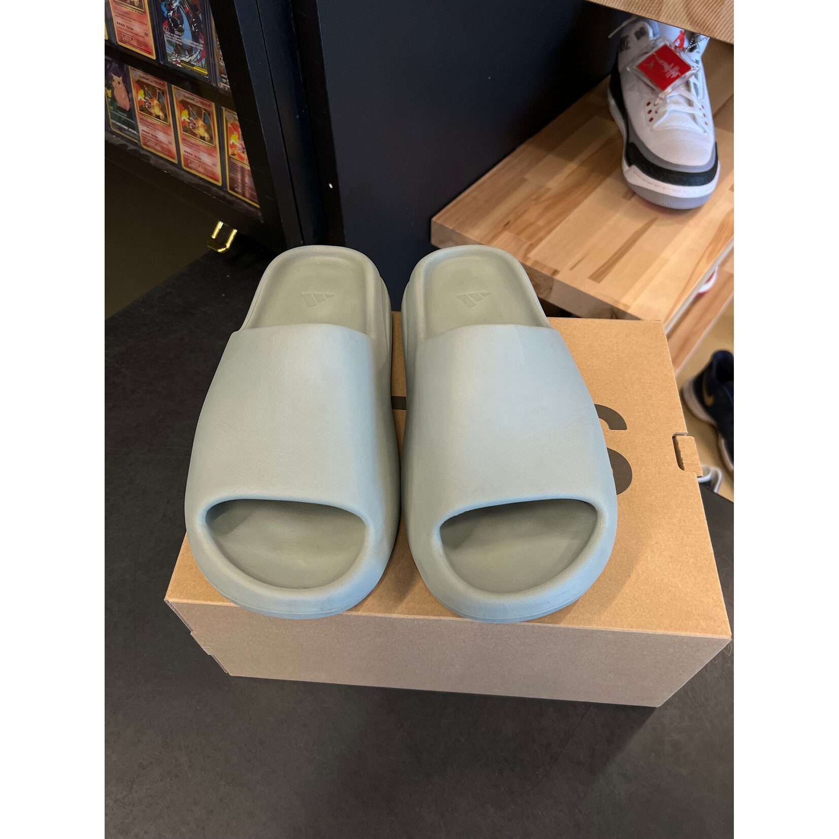 Adidas adidas Yeezy Slide Salt Size 9, PREOWNED