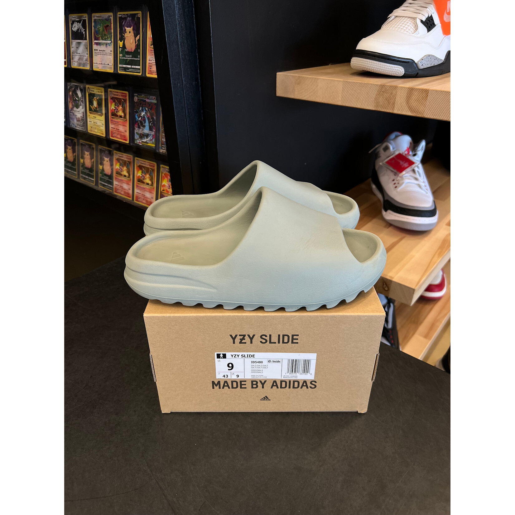 Adidas adidas Yeezy Slide Salt Size 9, PREOWNED