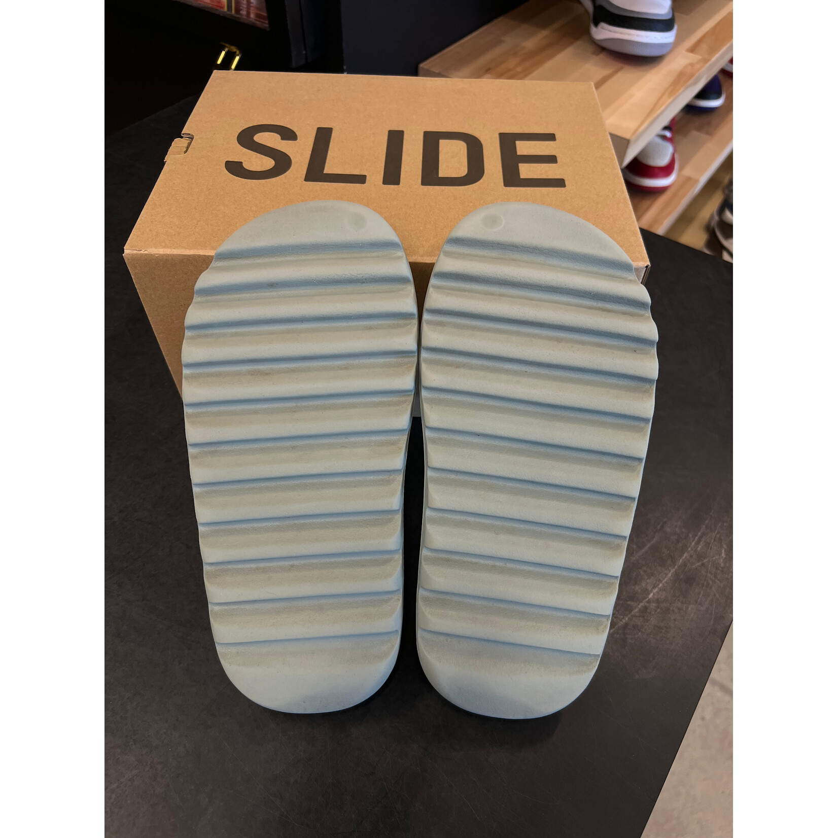 Adidas adidas Yeezy Slide Salt Size 9, PREOWNED