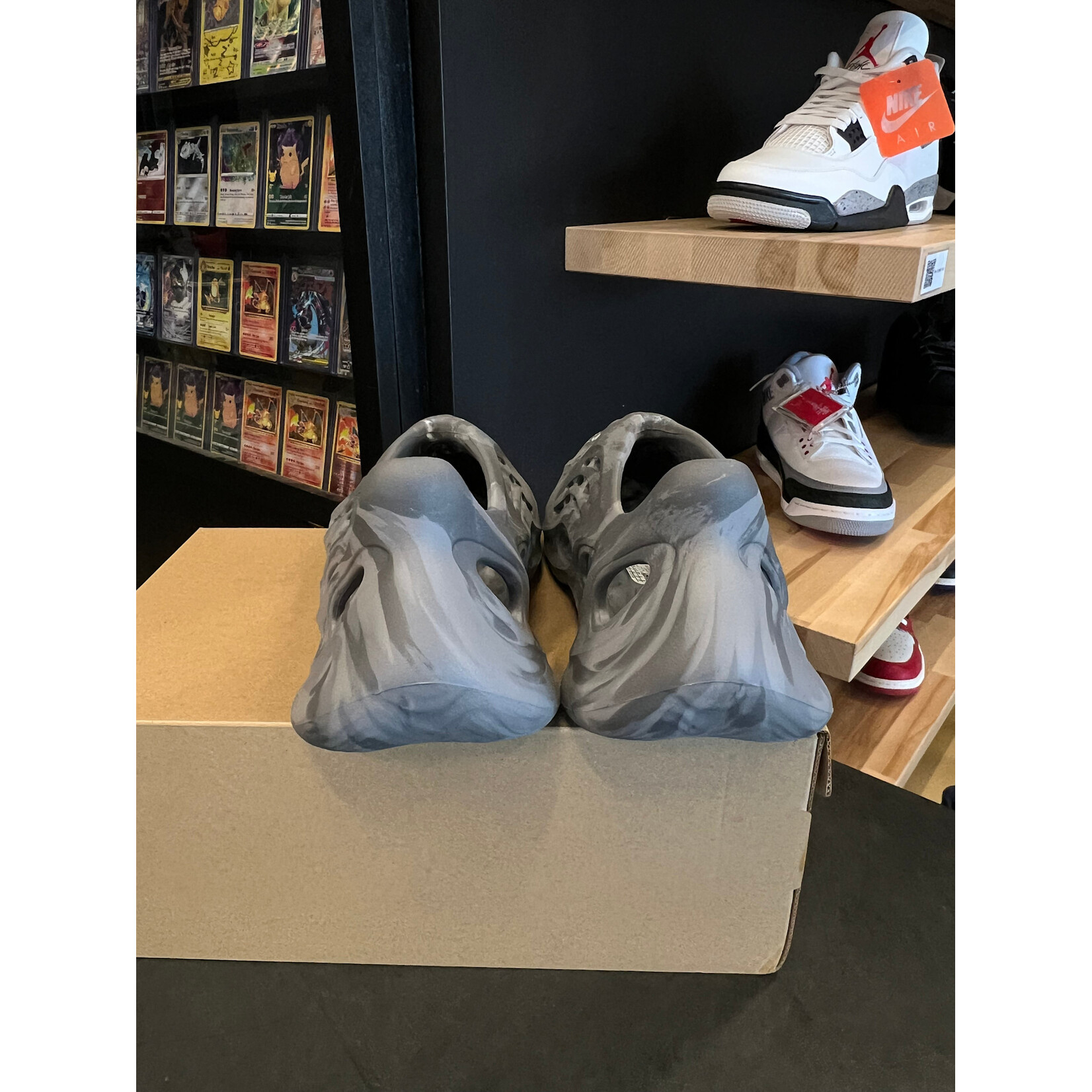 Adidas adidas Yeezy Foam RNR MX Granite Size 9, PREOWNED