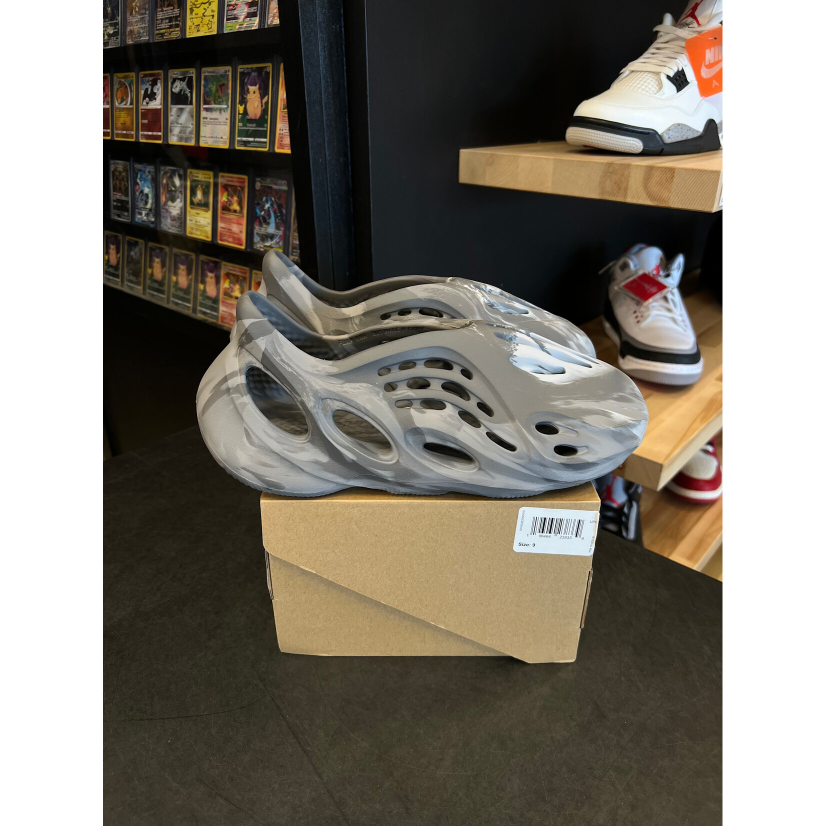 Adidas adidas Yeezy Foam RNR MX Granite Size 9, PREOWNED