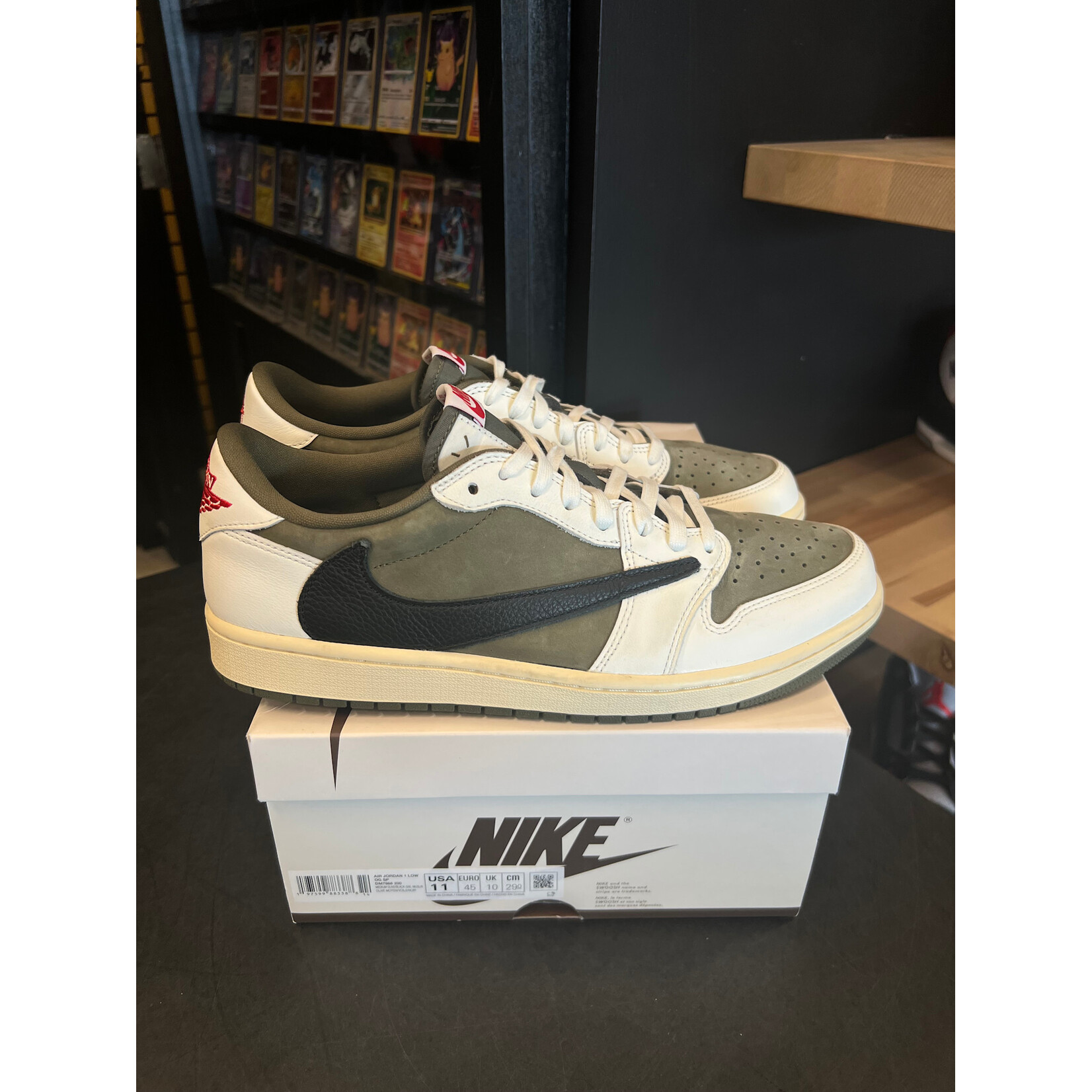 Jordan Jordan 1 Retro Low OG SP Travis Scott Medium Olive Size 11, PREOWNED