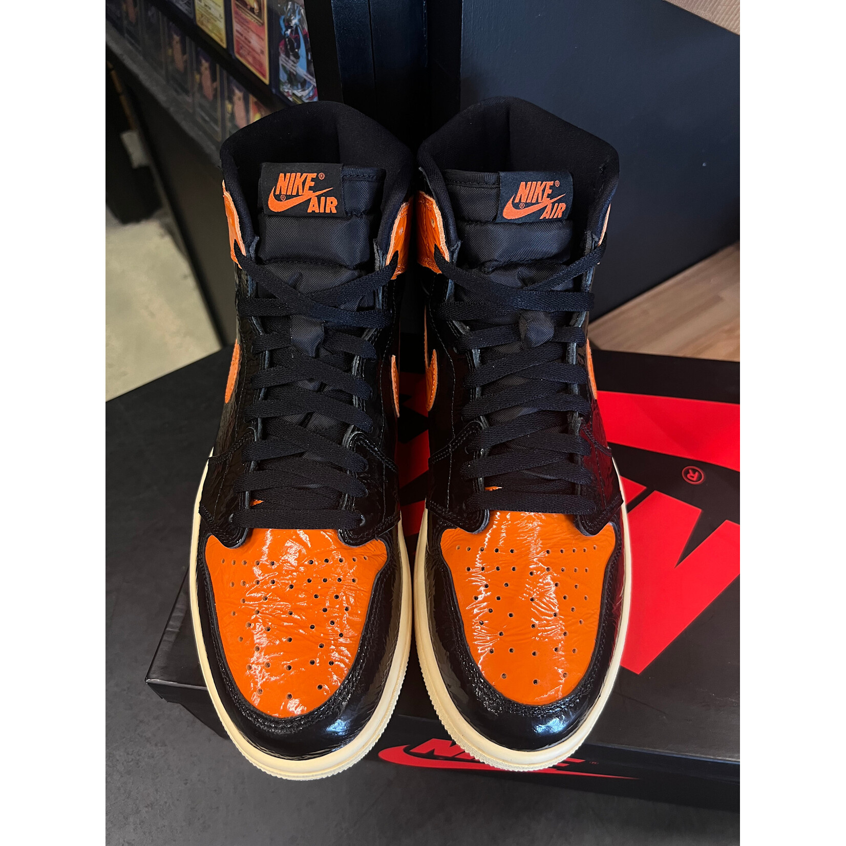 Jordan Jordan 1 Retro High Shattered Backboard 3.0 Size 10.5, PREOWNED