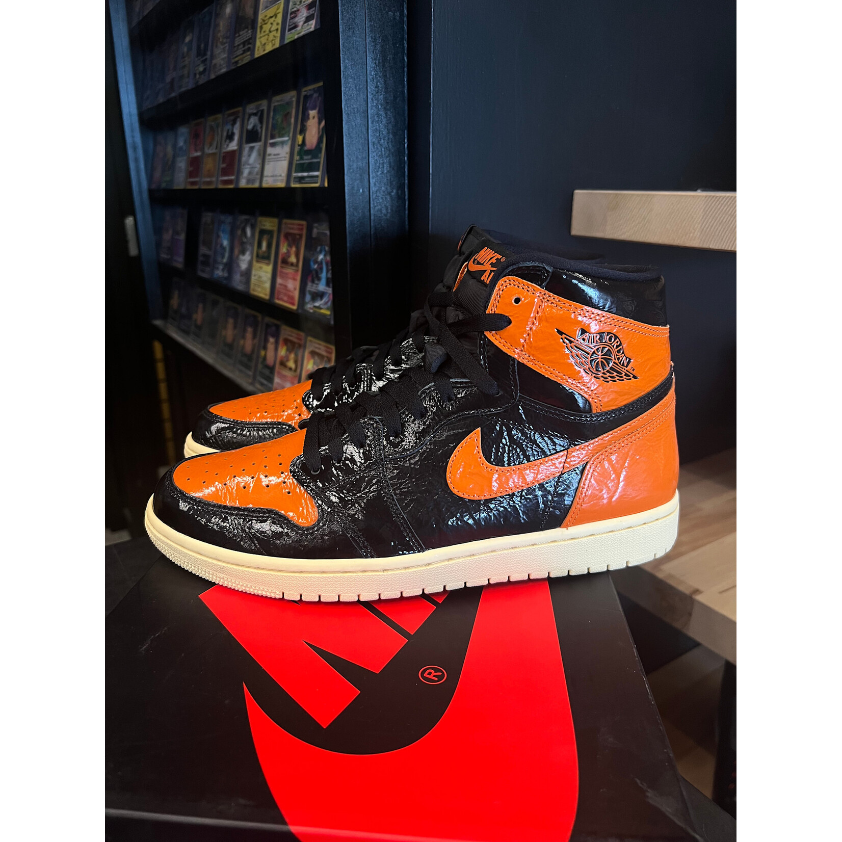 Jordan Jordan 1 Retro High Shattered Backboard 3.0 Size 10.5, PREOWNED