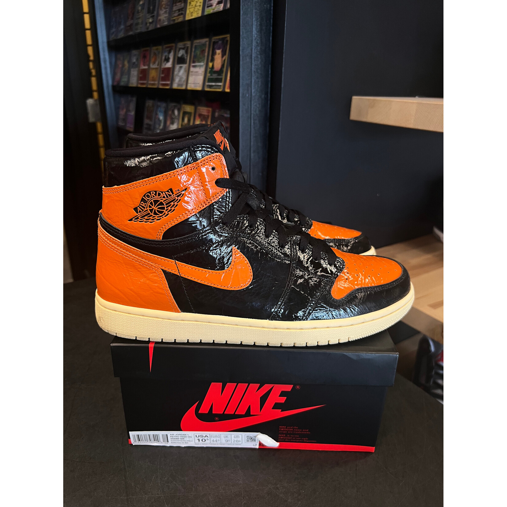 Jordan Jordan 1 Retro High Shattered Backboard 3.0 Size 10.5, PREOWNED