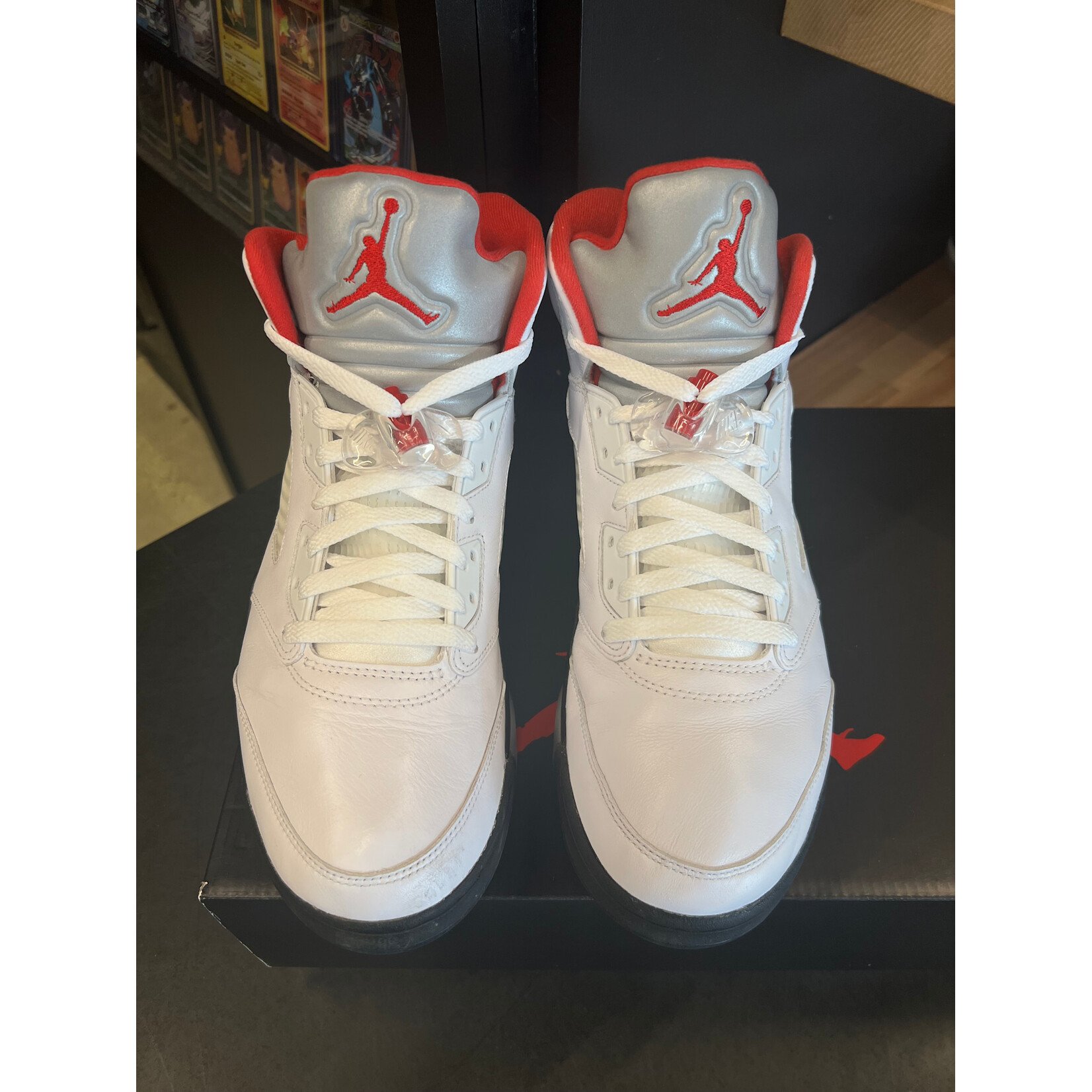 Jordan Jordan 5 Retro Fire Red Silver Tongue (2020) Size 10.5, PREOWNED