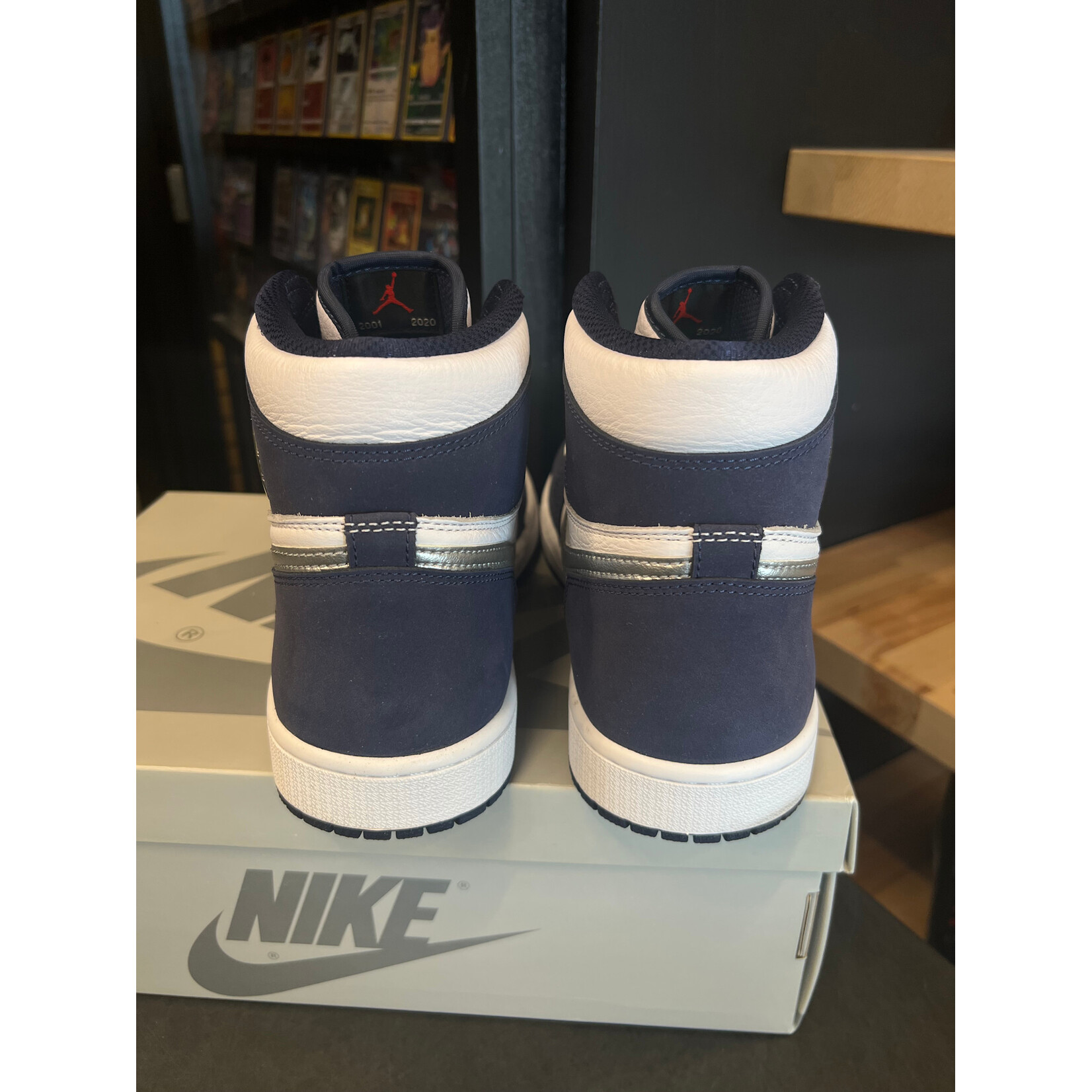 Jordan Jordan 1 Retro High CO.JP Midnight Navy (2020) Size 10.5, PREOWNED