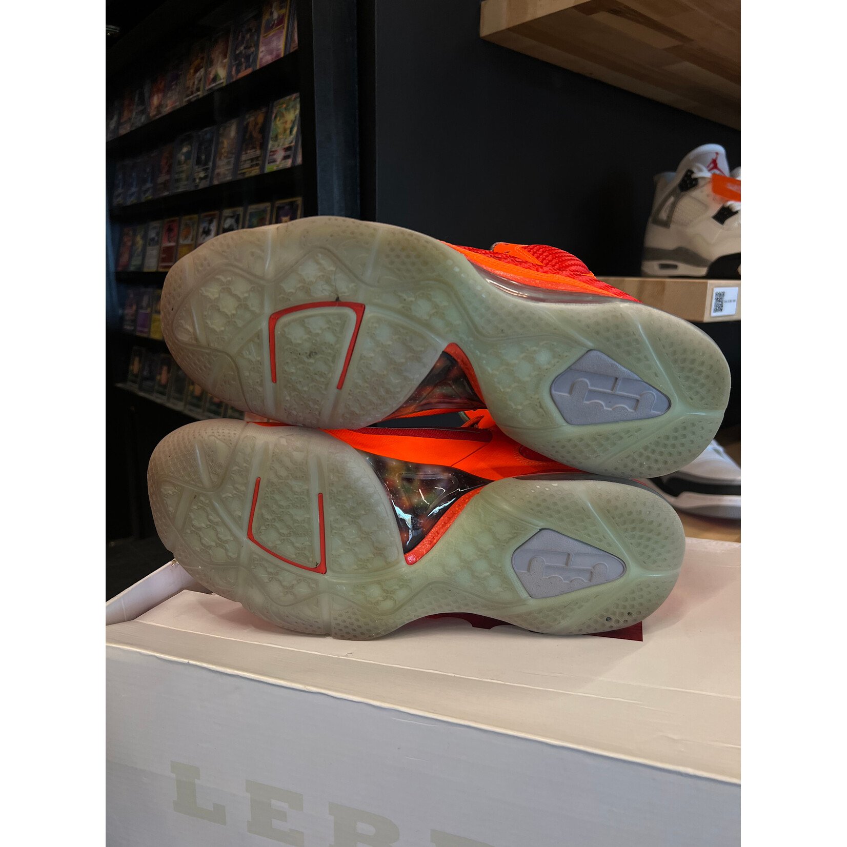 Nike Nike LeBron 9 Big Bang AS (2012) Size 9, PREOWNED